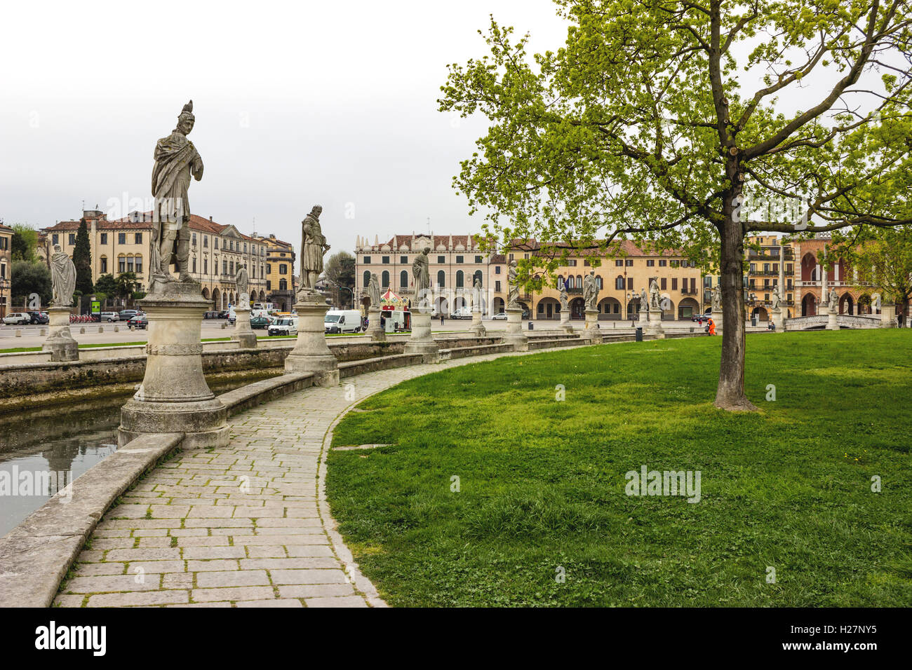 Frammento di Prato della Valle a Padova, Veneto. Piazza di Prato della Valle. L'Italia. Foto Stock