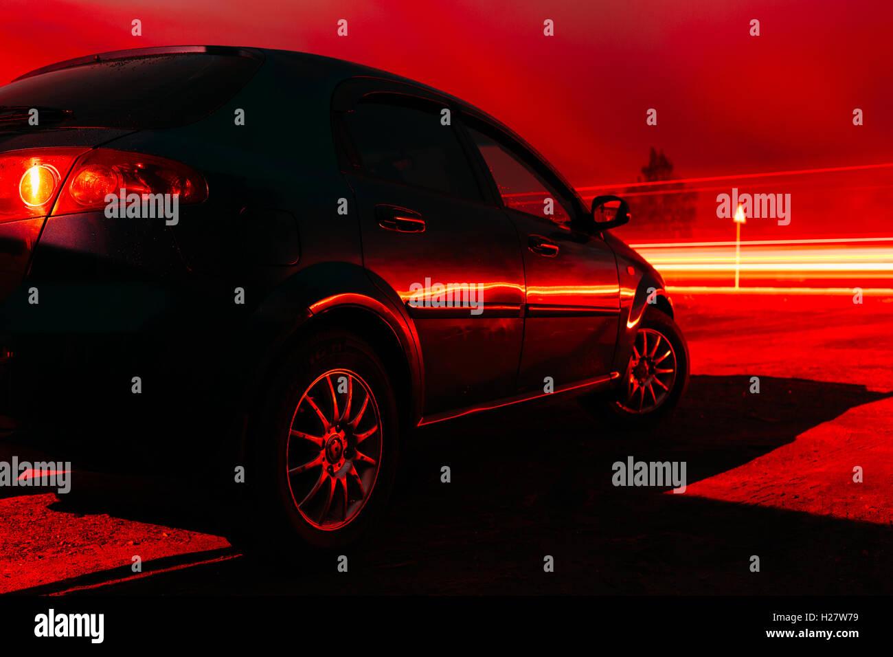 Parcheggio auto con esposizione lunga Foto Stock