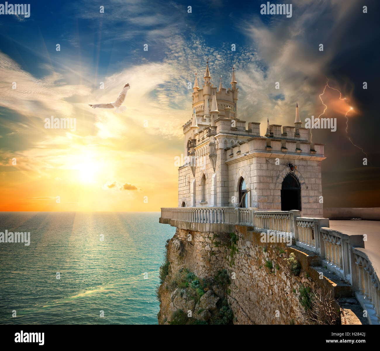 Castello nel mare Foto Stock