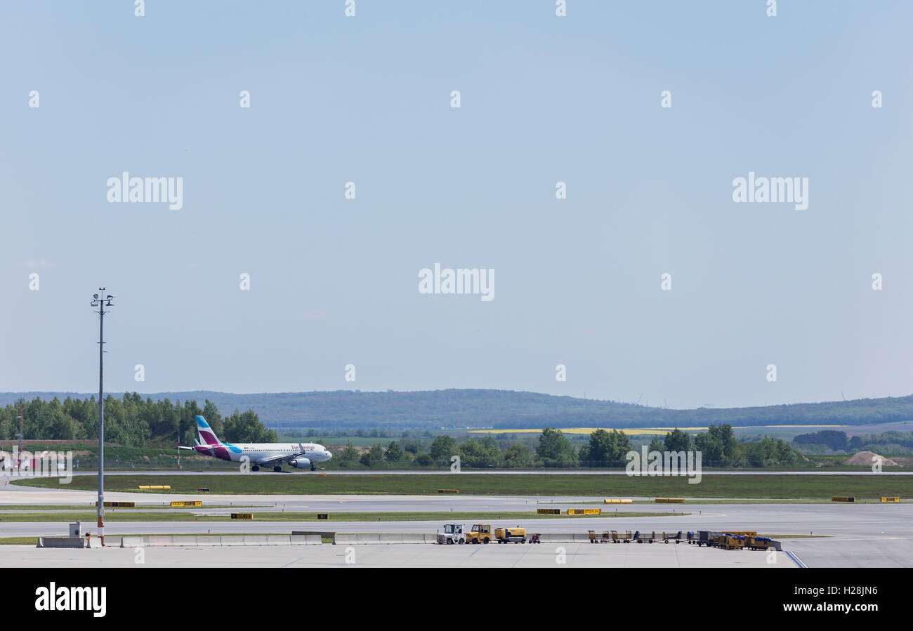 Piano di lasciare per il decollo Foto Stock