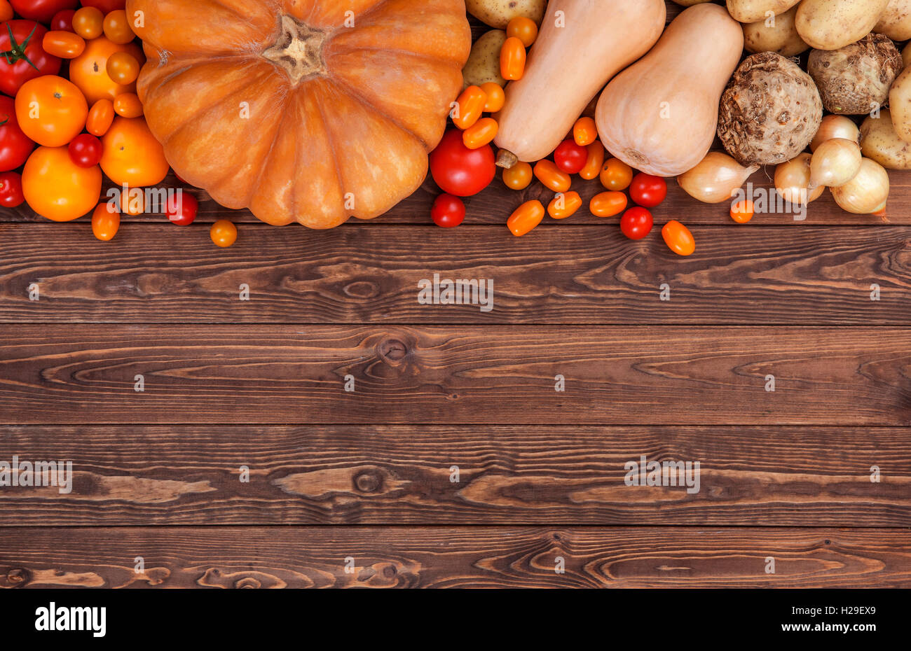 Autunno sfondo di verdure, vista dall'alto Foto Stock
