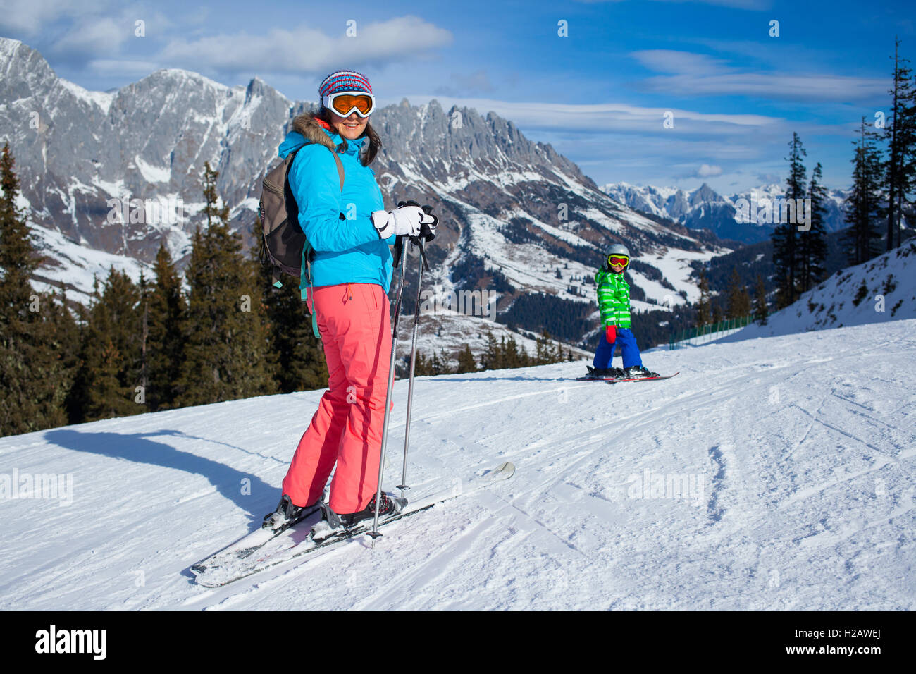 Sci, inverno, la neve, sciatori Foto Stock