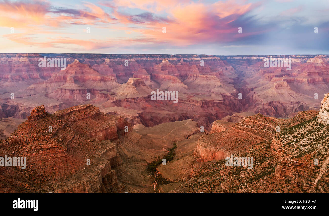 Tramonto sul Grand Canyon, il Parco Nazionale del Grand Canyon, South Rim, Arizona, Stati Uniti d'America Foto Stock