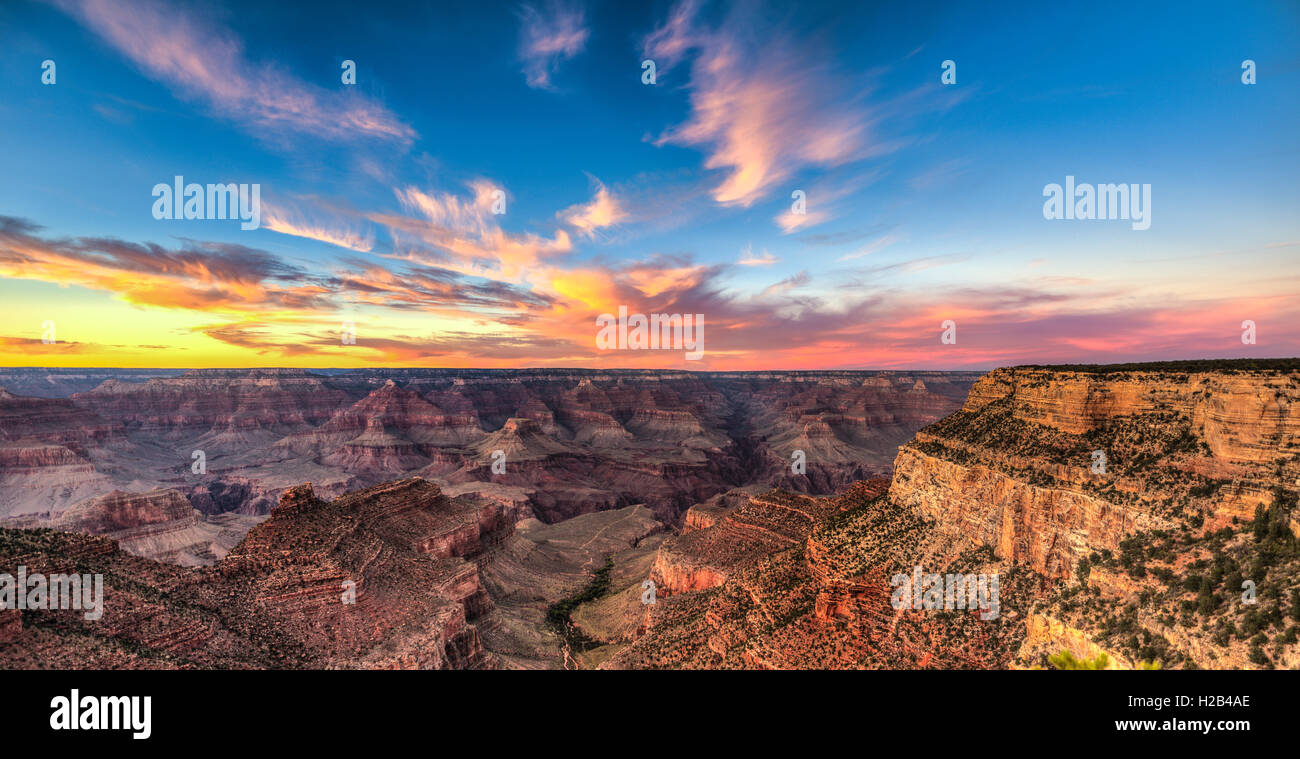 Tramonto sul Grand Canyon, il Parco Nazionale del Grand Canyon, South Rim, Arizona, Stati Uniti d'America Foto Stock
