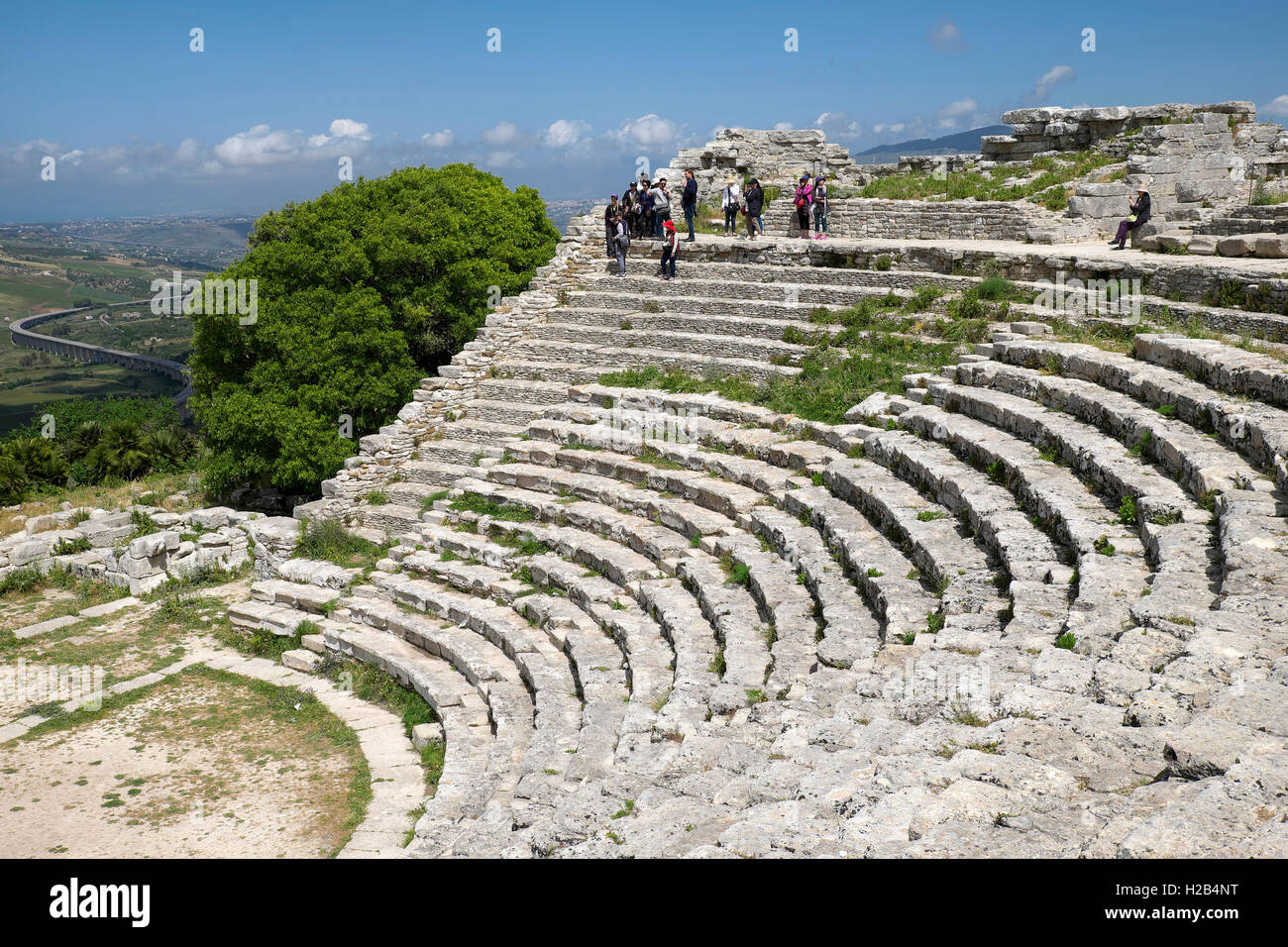 Anfiteatro, teatro antico di Segesta, in provincia di Trapani, Sicilia, Italia Foto Stock