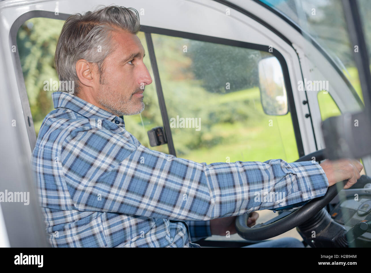 Guida di un veicolo Foto Stock