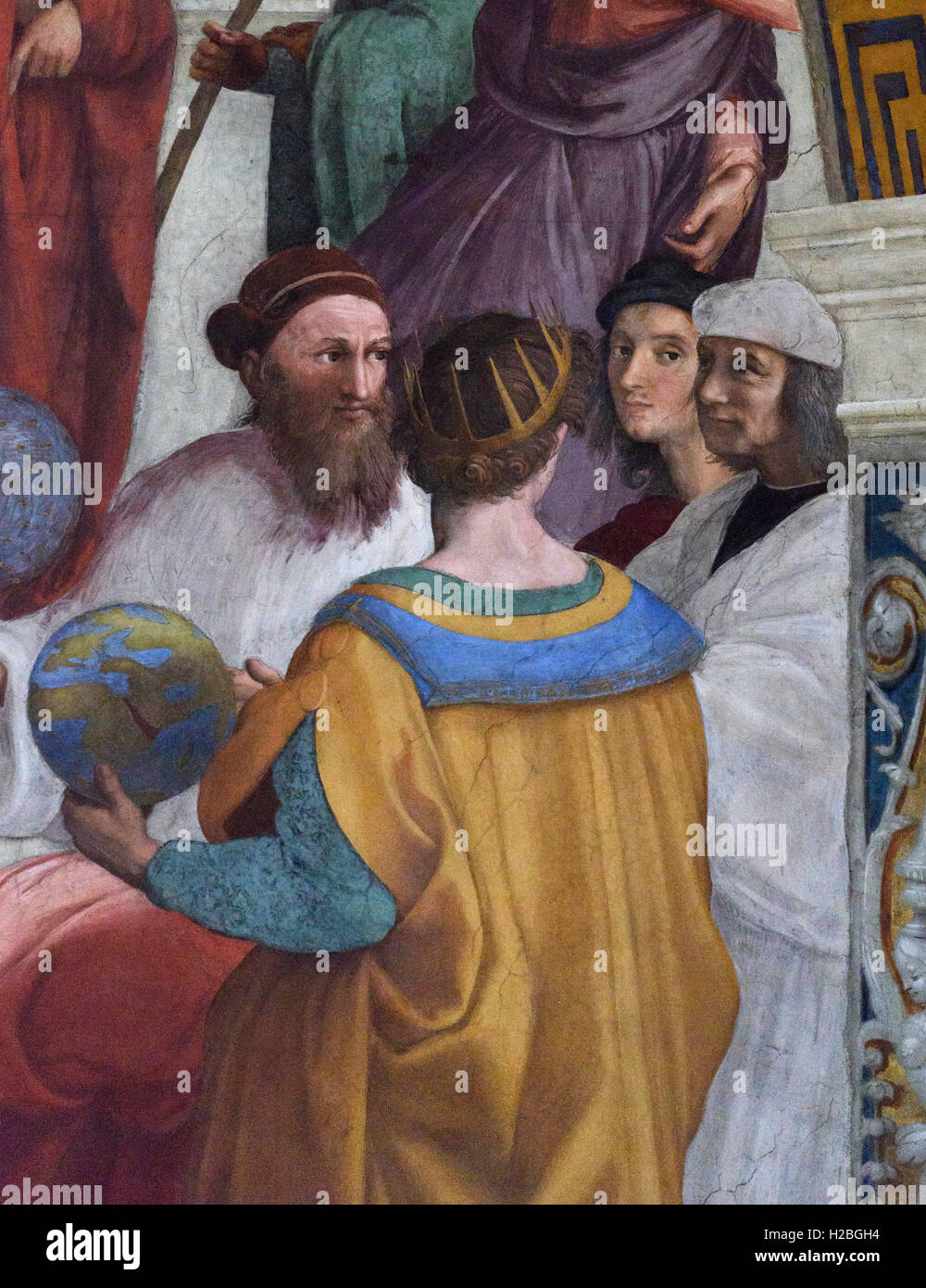 Raphael (1483-1520), particolare della scuola di Atene affresco raffigurante autoritratto dell'artista (secondo da destra) Foto Stock