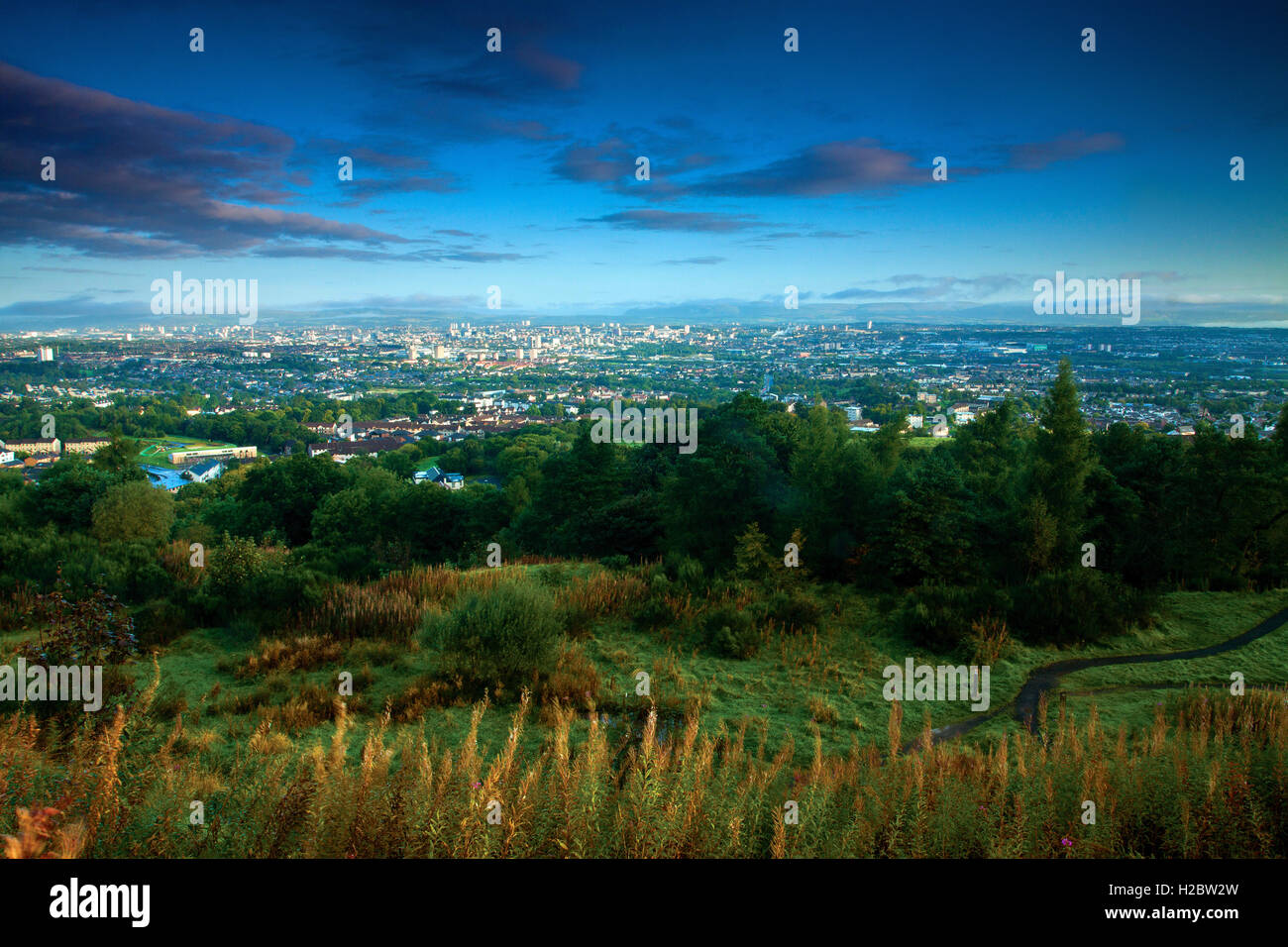 Glasgow e Campsie Fells da Cathkin Braes, Glasgow Foto Stock