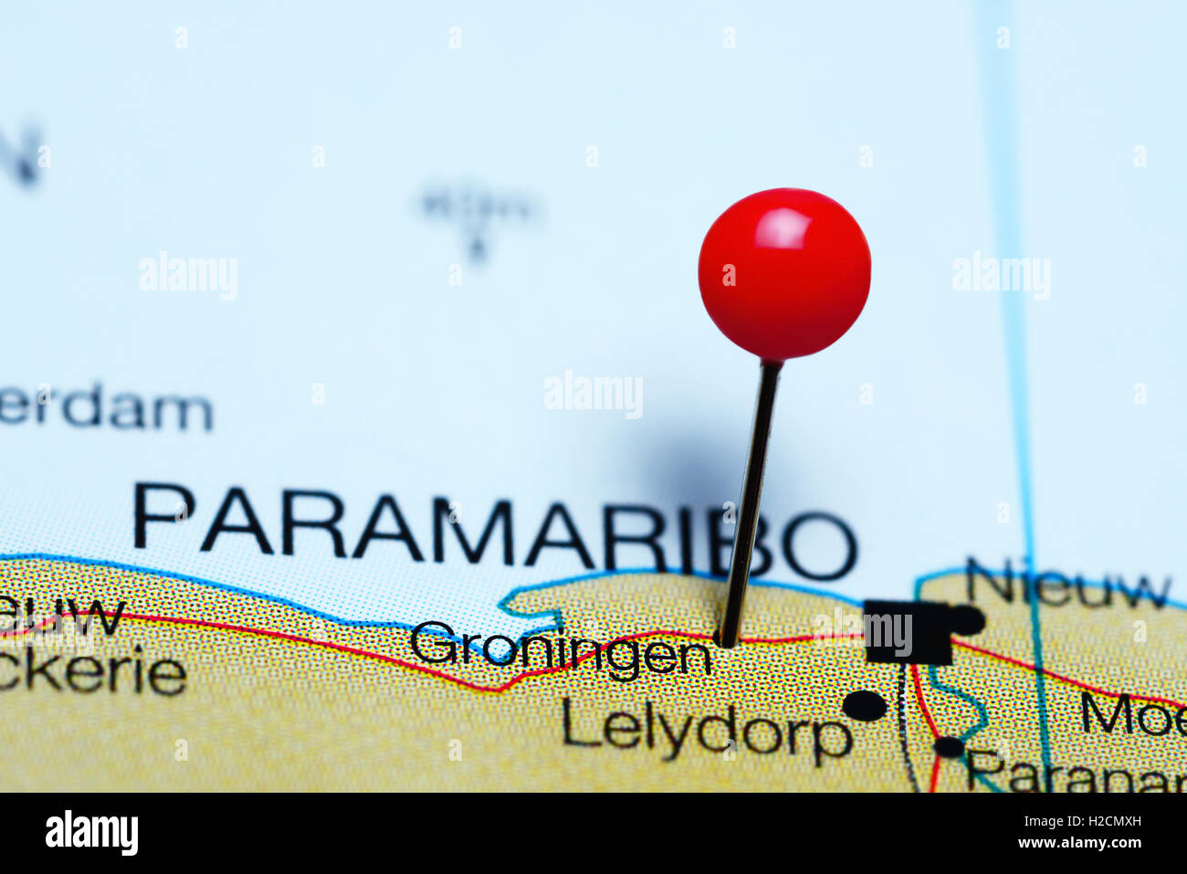 Groningen imperniata su una mappa di Suriname Foto Stock