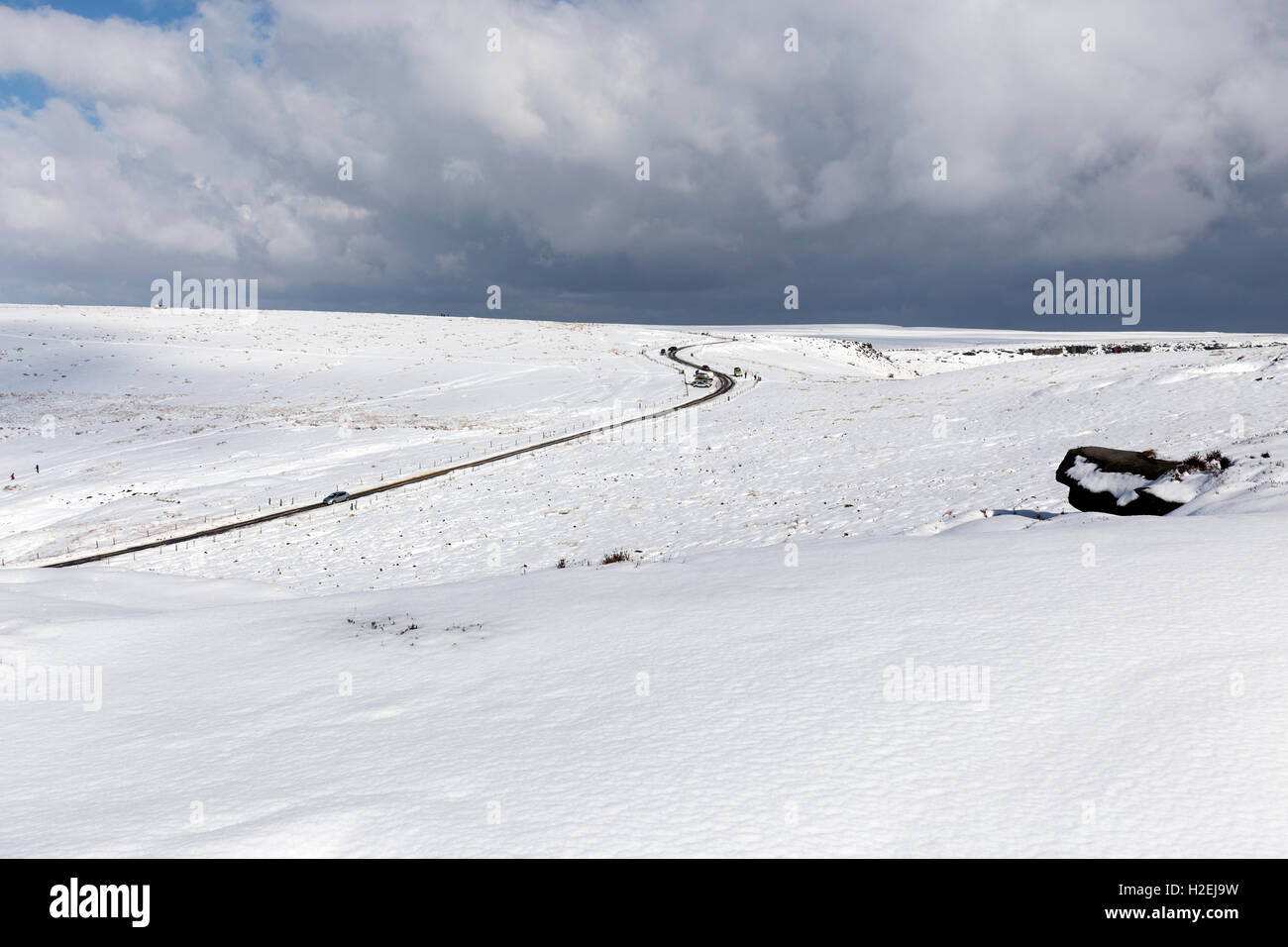 Coperta di neve campagna Peak District Derbyshire Inghilterra Foto Stock