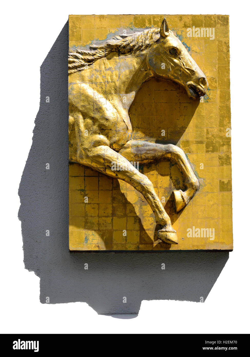 Londra, Inghilterra, Regno Unito. Sienna edifici, Hatton Garden. Uno dei tre sculture in rilievo (1999 da Guy Portelli) del Palio.... Foto Stock