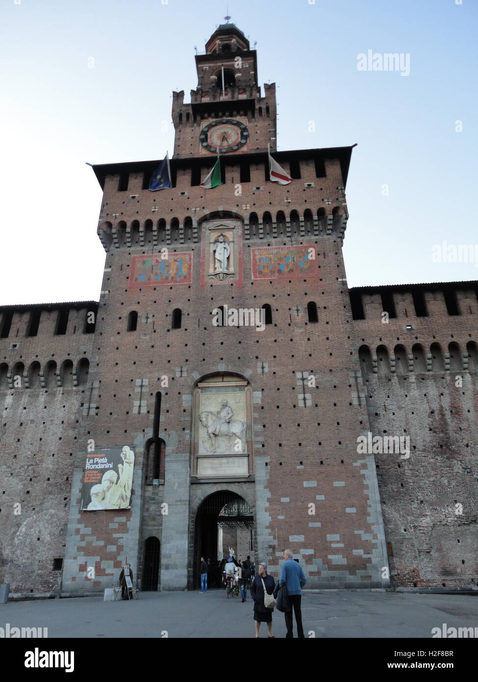 La bella entrata principale del Castello Sforzesco di Milano, Italia, Castello Sforzesco Foto Stock