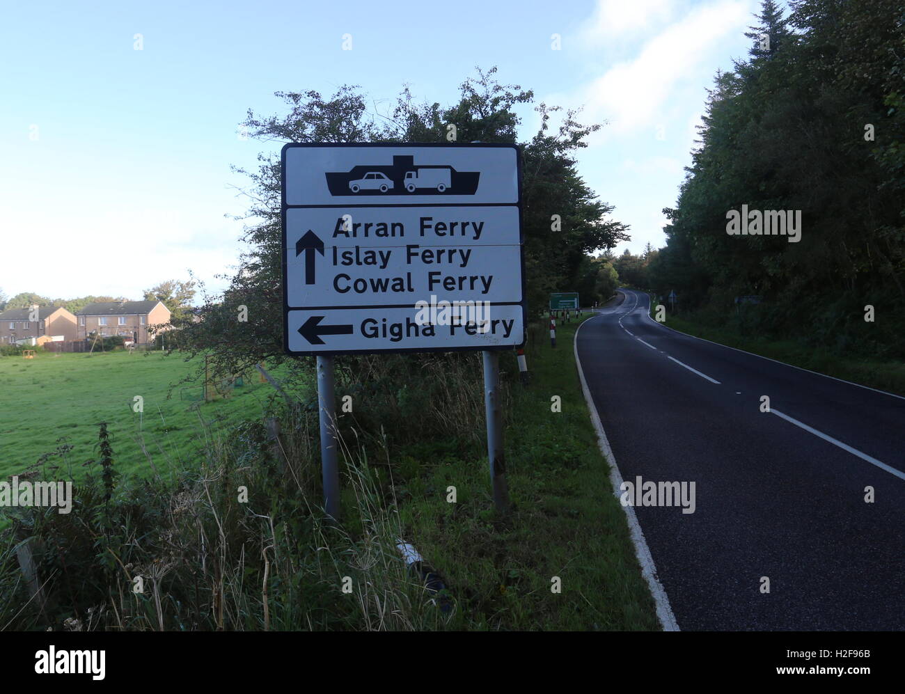 Segno di traghetti vicino Tayinloan Kintyre Scozia Settembre 2016 Foto Stock