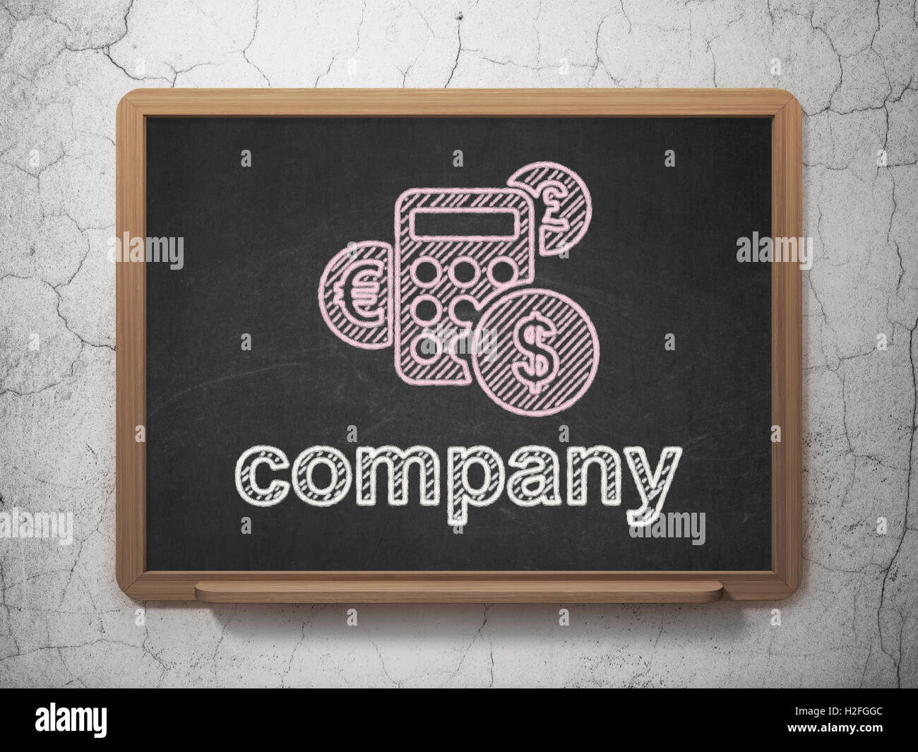 Concetto di finanza: calcolatrice e azienda su sfondo lavagna Foto Stock