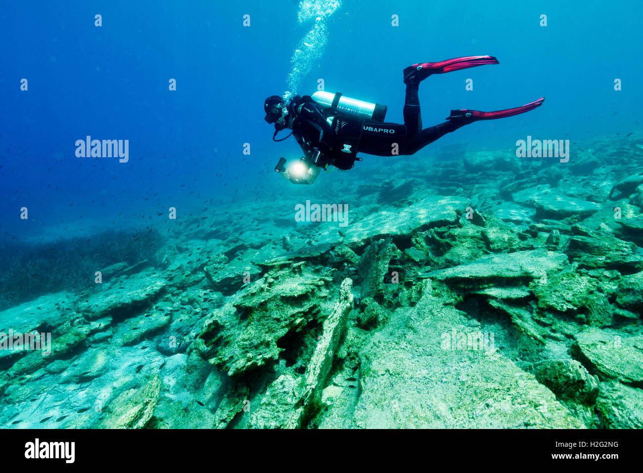 Ispezione del subacqueo una linea di faglia subacquea, Bodrum Turchia Foto Stock