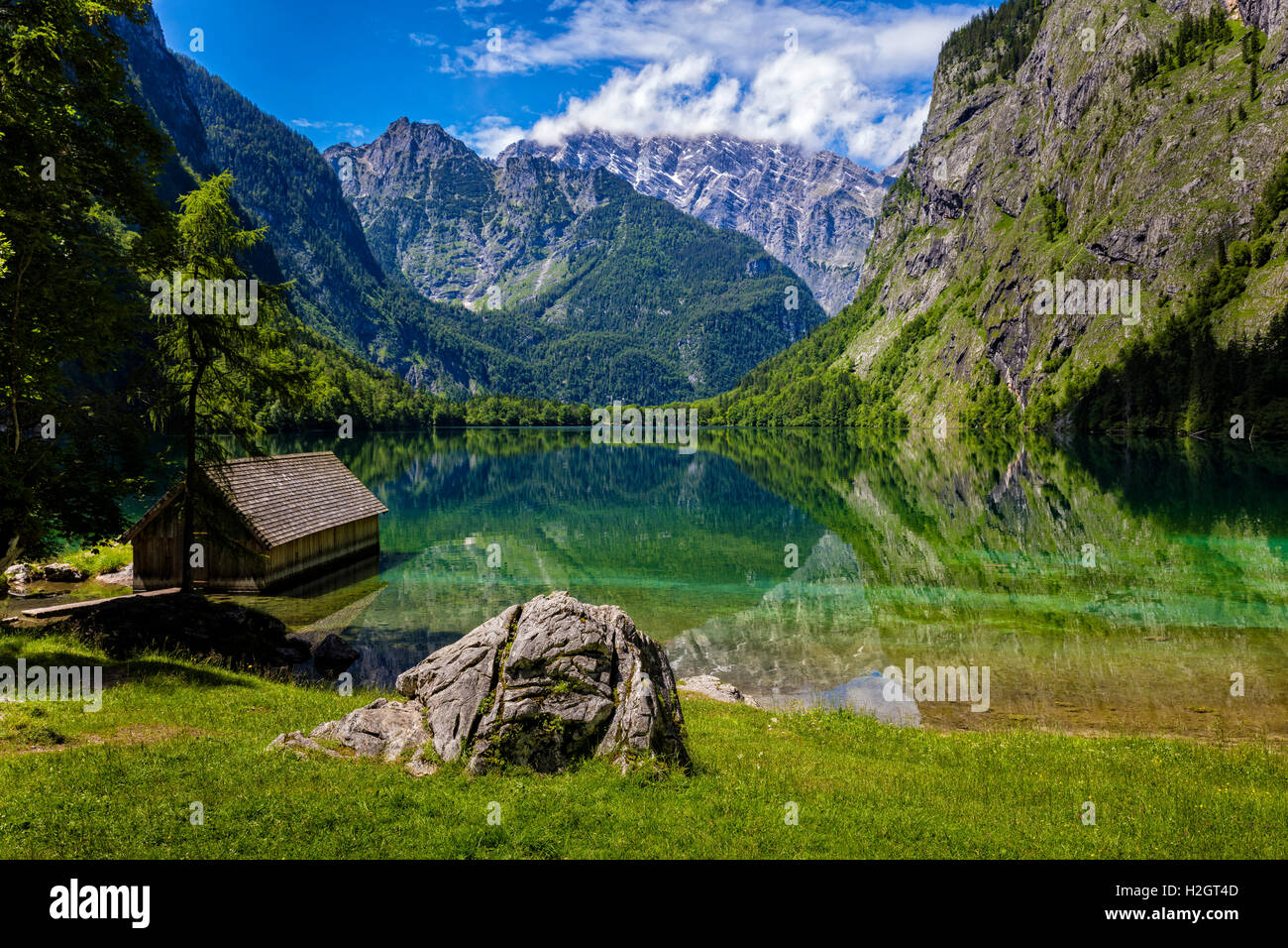 Obersee lago, nel Parco Nazionale di Berchtesgaden, Baviera, Baviera, Germania Foto Stock