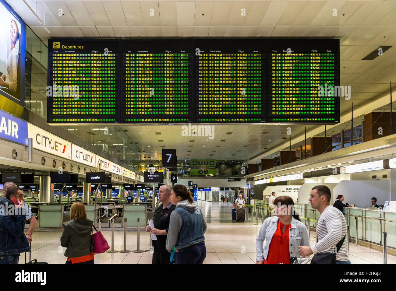 Elenco di volo scheda Partenze Aeroporto Dublino Foto Stock