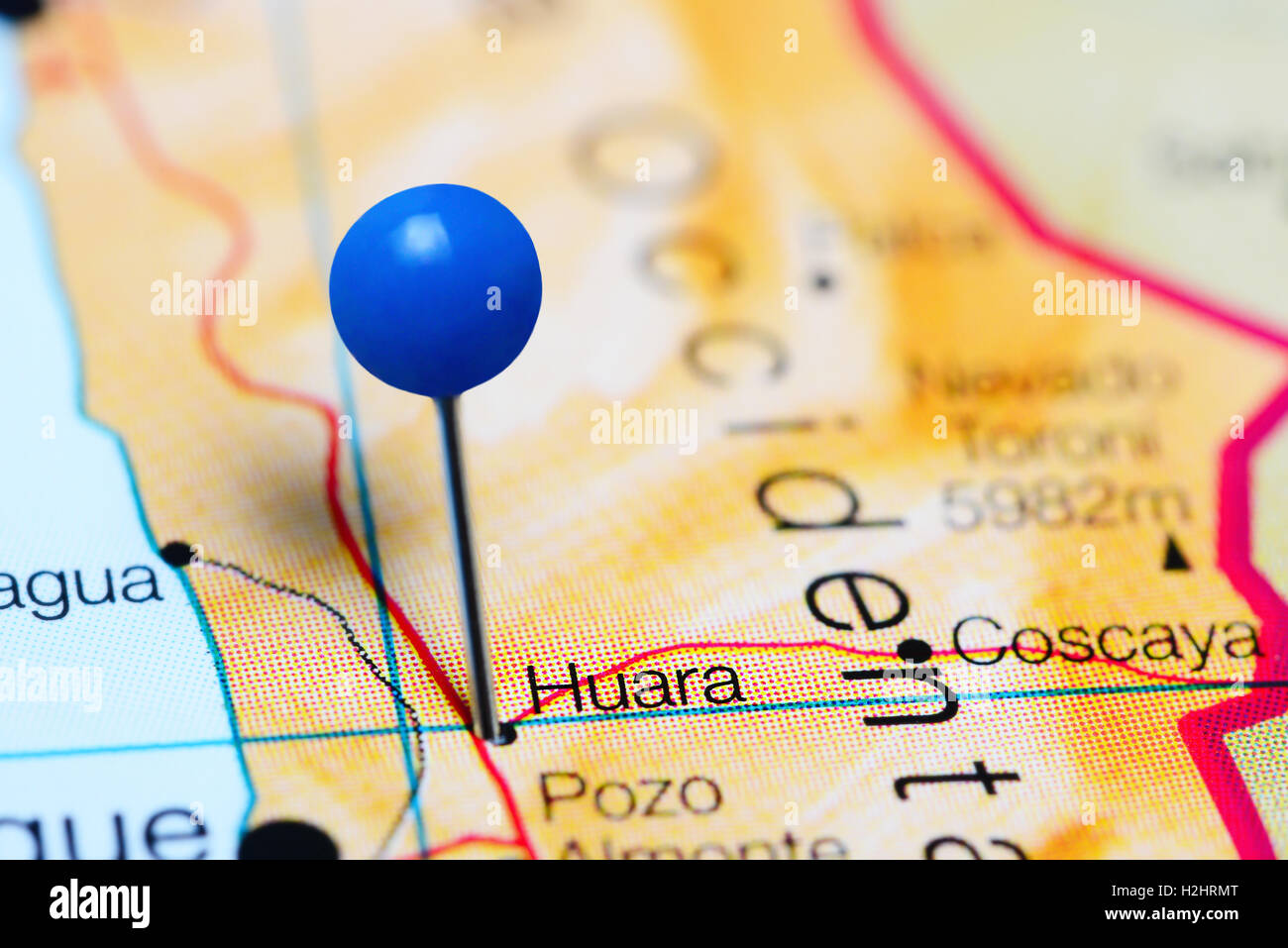 Huara imperniata su una mappa del Cile Foto Stock
