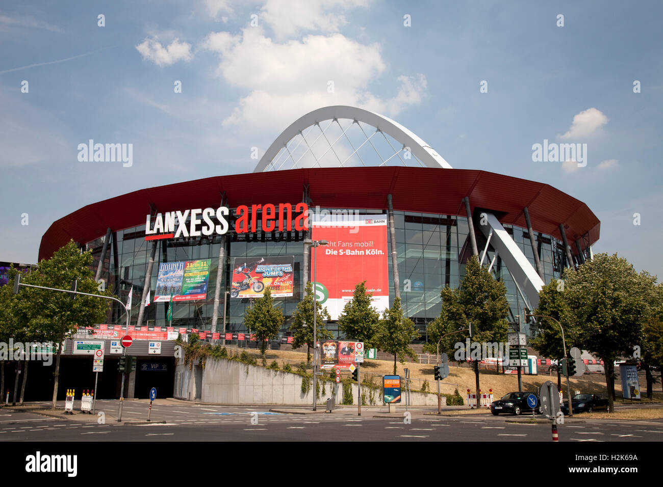 La Lanxess Arena di Colonia, nella Renania settentrionale-Vestfalia Foto Stock