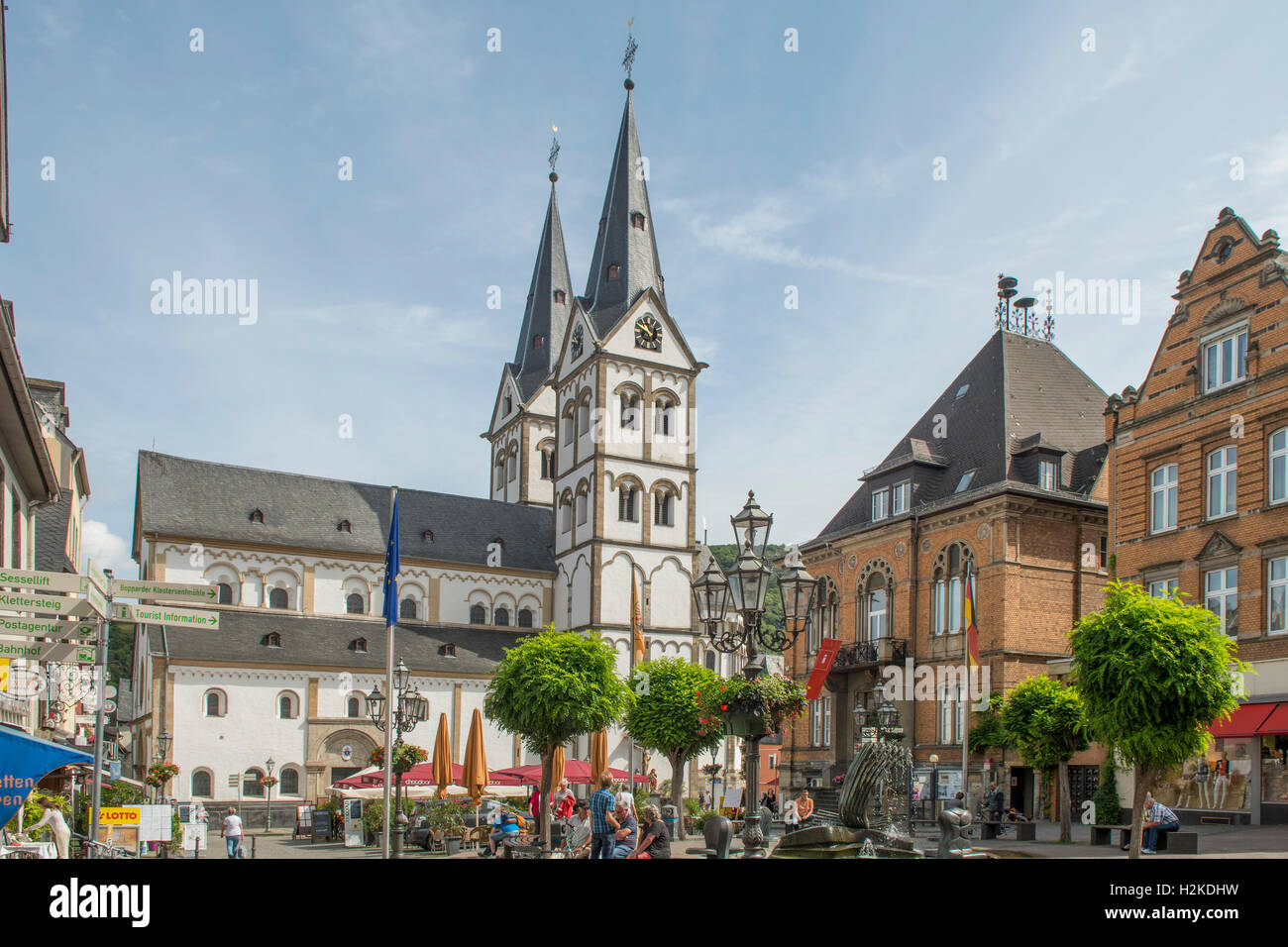 San Severo Kirche e Marktplatz, Boppard, Germania Foto Stock