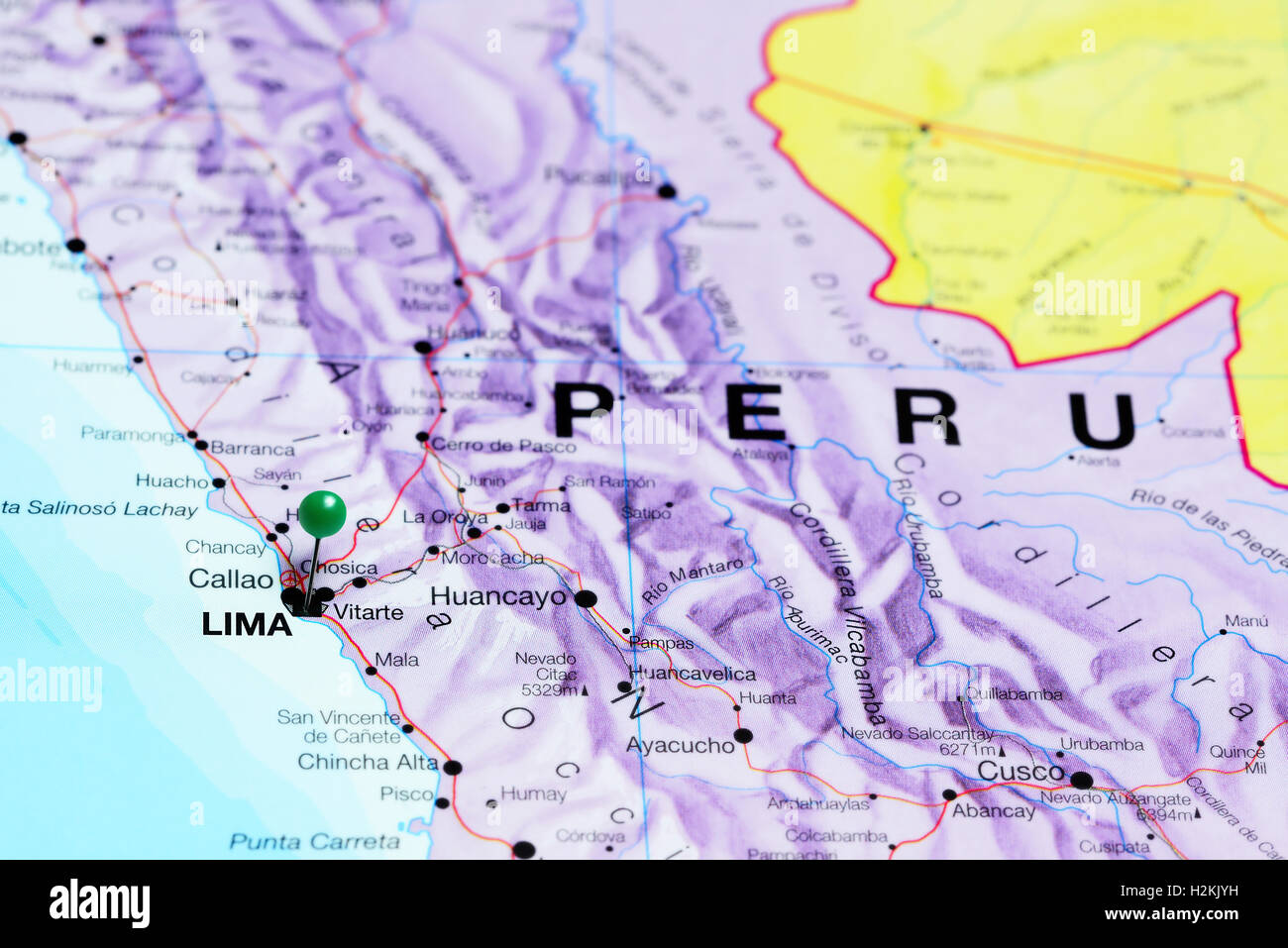 Lima imperniata su una mappa di Perù Foto Stock