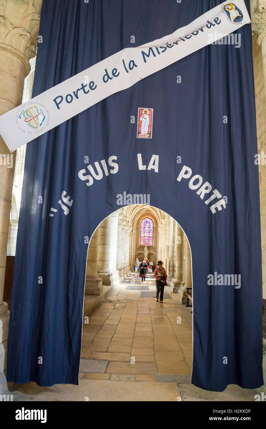 "Porta Santa della Misericordia", la cattedrale di Notre Dame, Laon, Aisne, Picardia, Francia Foto Stock