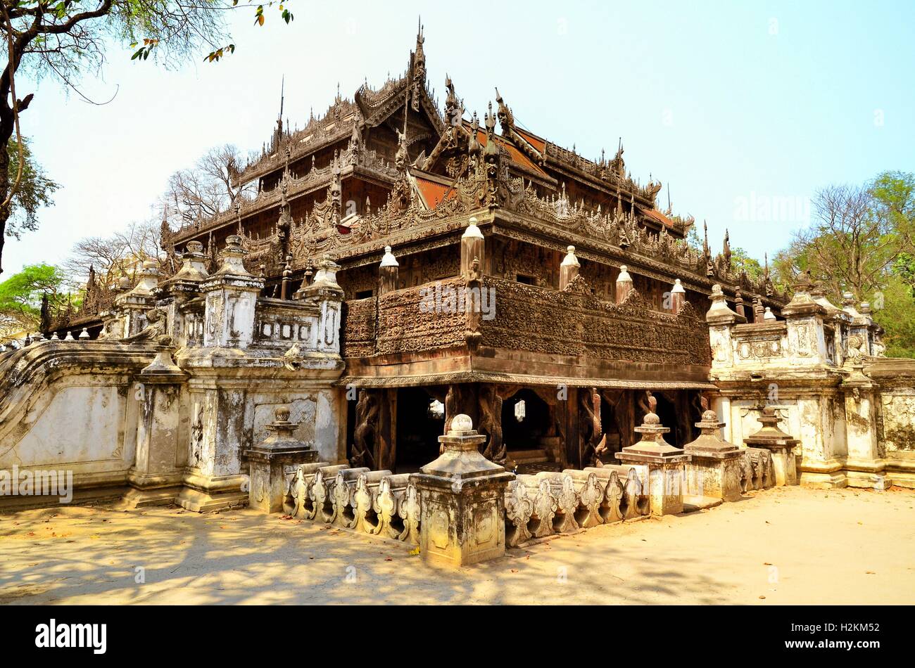 Shwenandaw Kyaung tempio di Mandalay Foto Stock