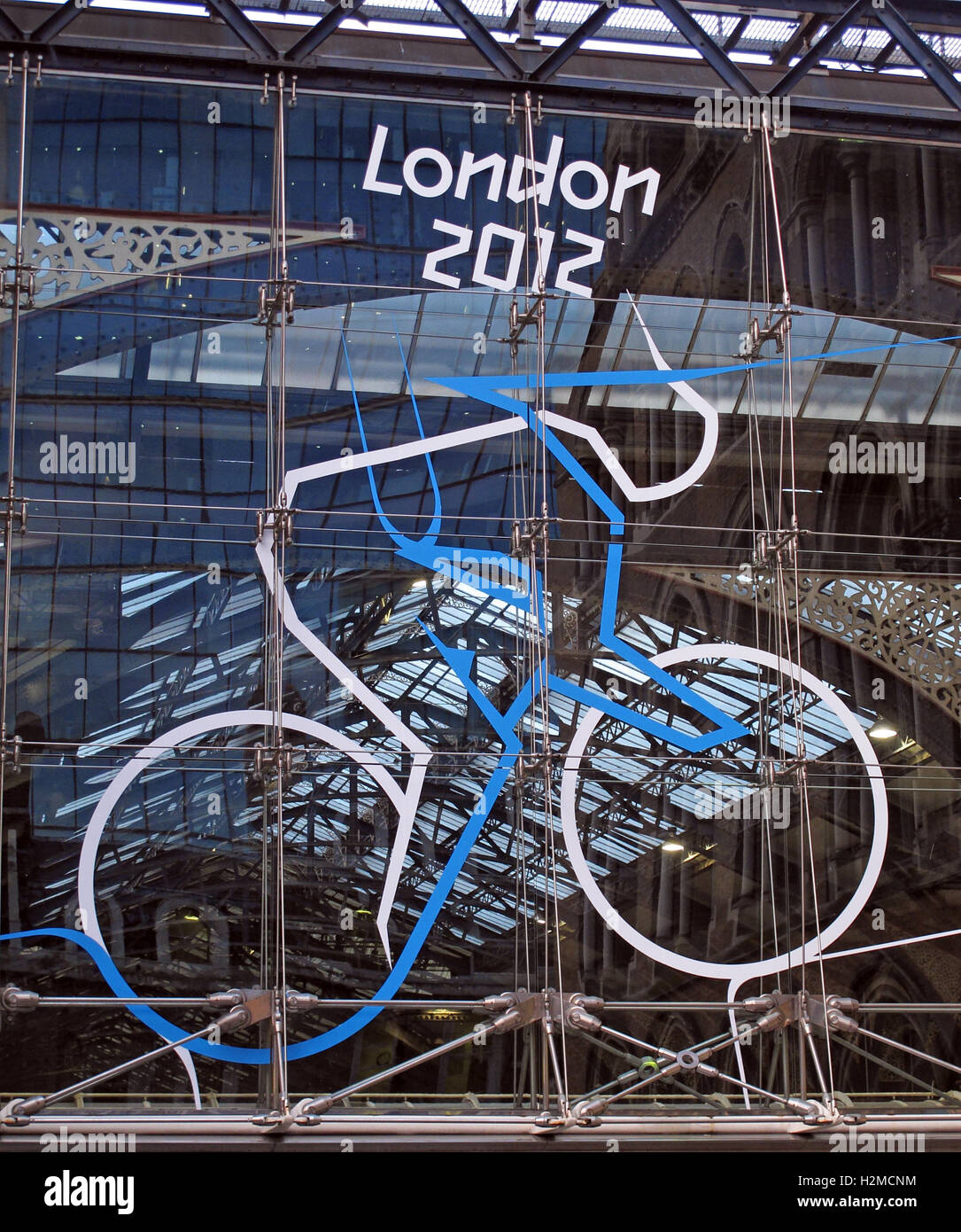 Olimpiadi di Londra ciclismo 2012 scultura alla stazione di Liverpool Street Foto Stock