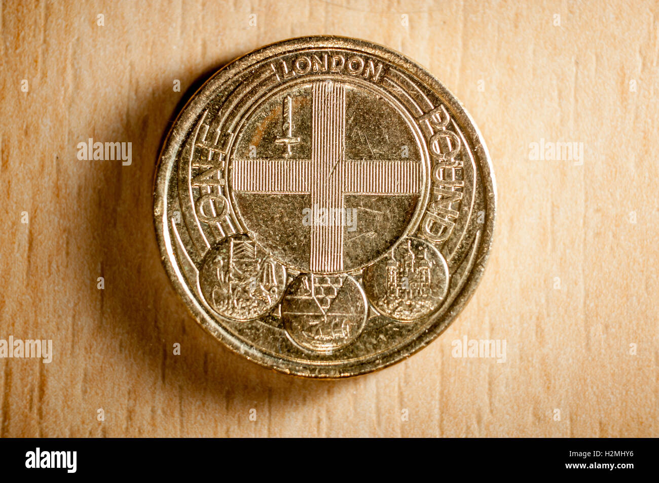Un 2010 British una libbra di moneta, con il monogramma di Londra Foto Stock