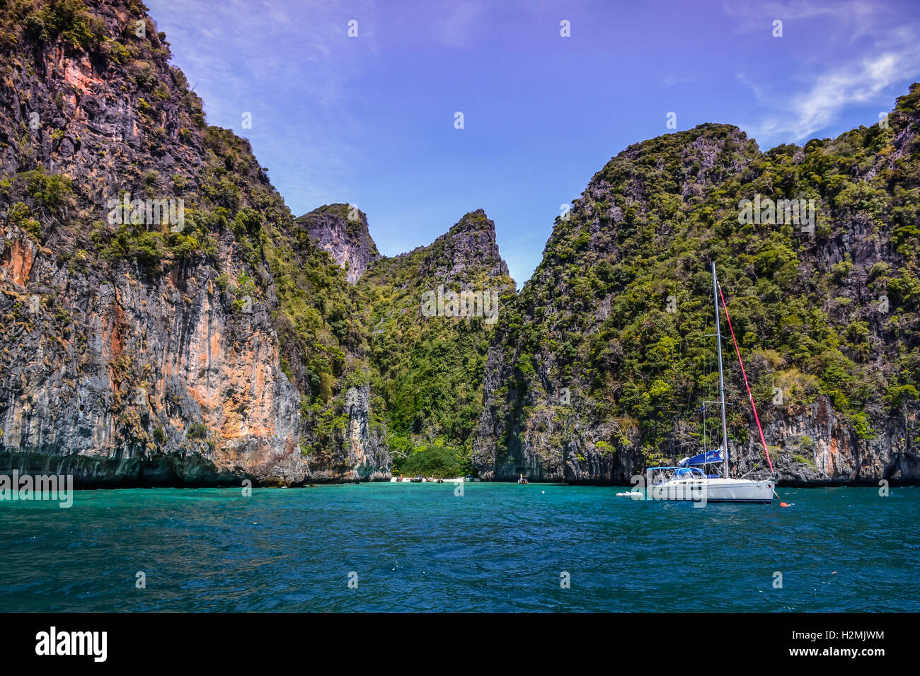 Phuket, barca, mare, acqua, paesaggio, montagne, Foto Stock