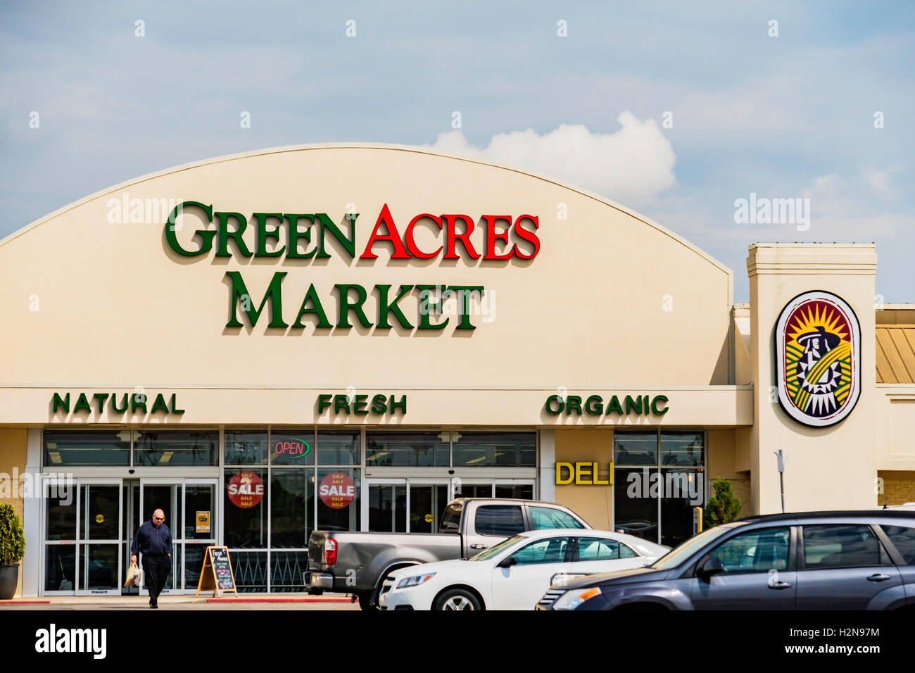 Esterno del Green Acres Market I-240 & Penn, Oklahoma City, Oklahoma, Stati Uniti d'America. Un mercato vendita organici e alimenti freschi. Foto Stock