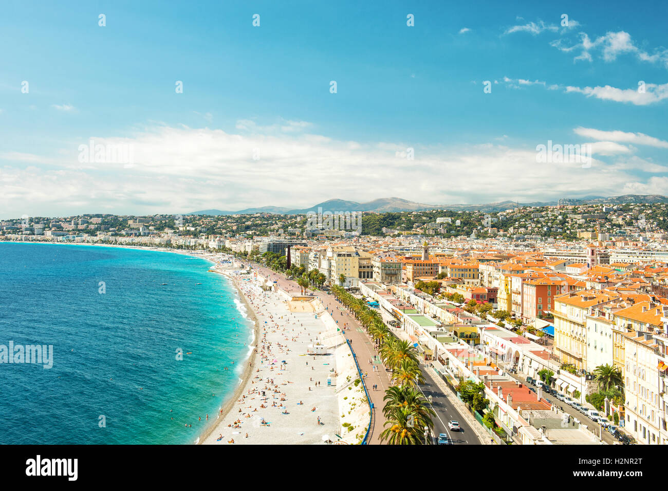 Vista della città di Nizza, Promenade des Anglais, Costa Azzurra, riviera francese, mare Mediterraneo Foto Stock