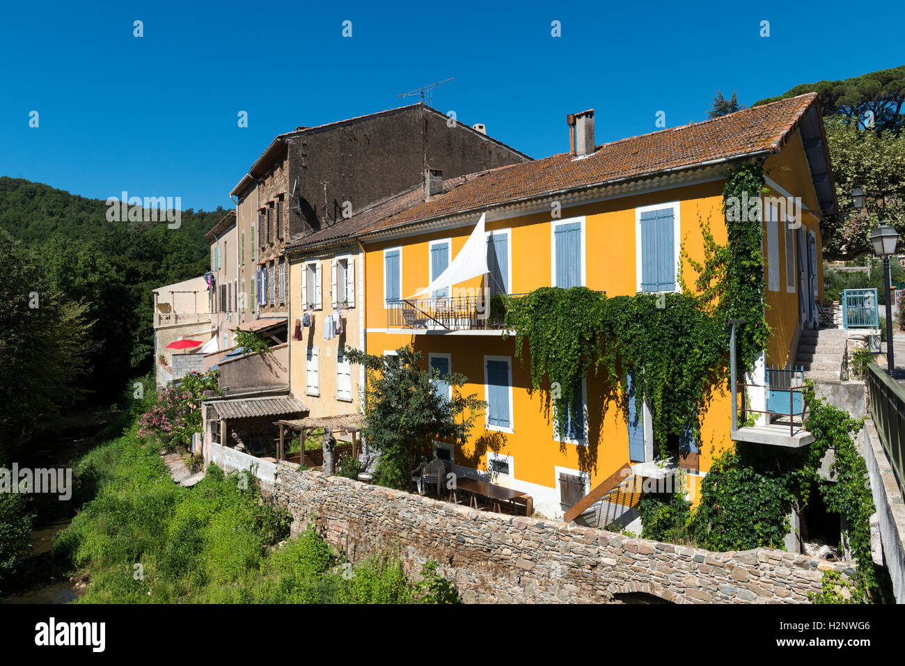 Edifici tradizionali, Collobires, Provence-Alpes-Côte d'Azur, in Francia Foto Stock