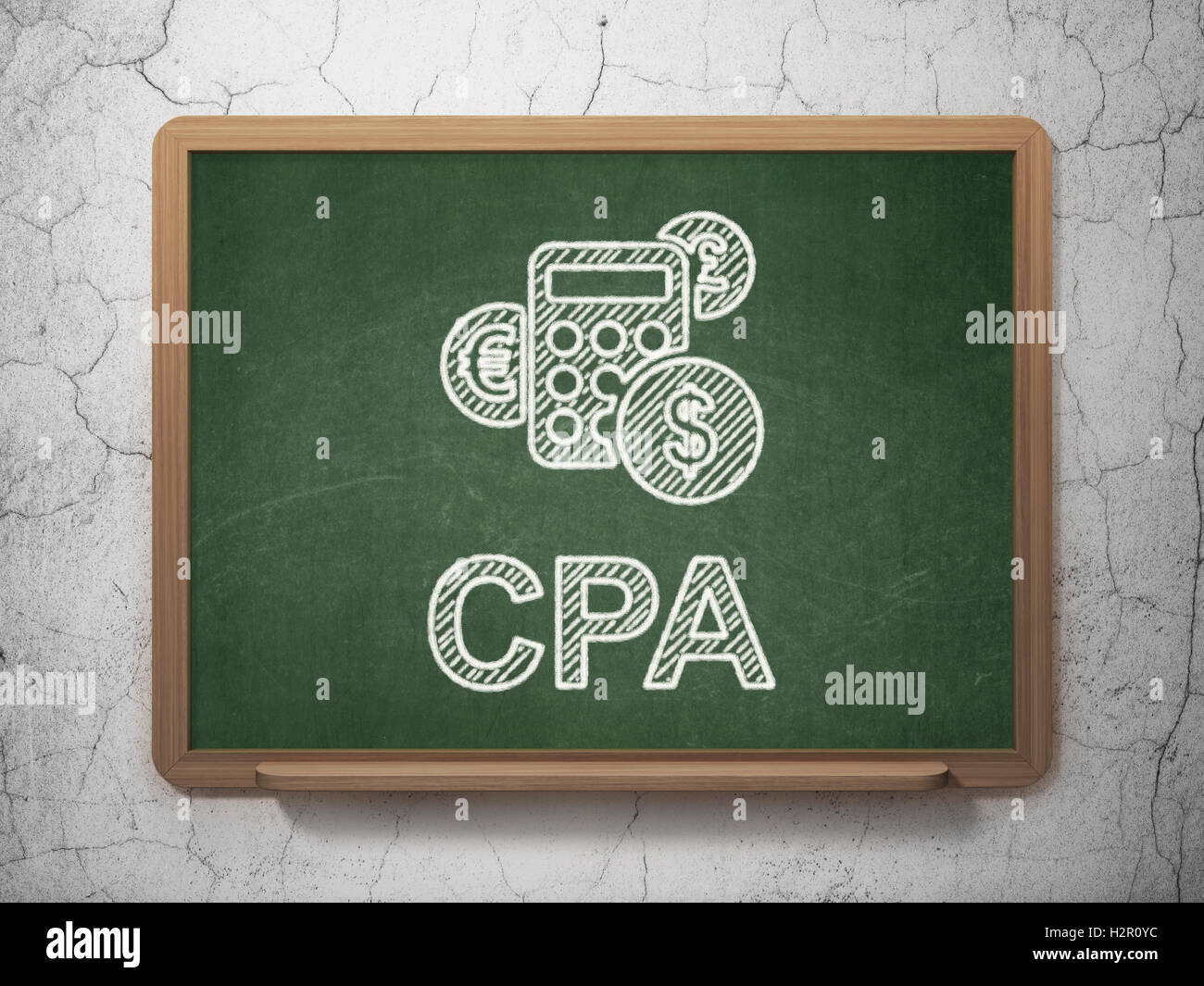 Concetto di finanza: calcolatrice e CPA su sfondo lavagna Foto Stock