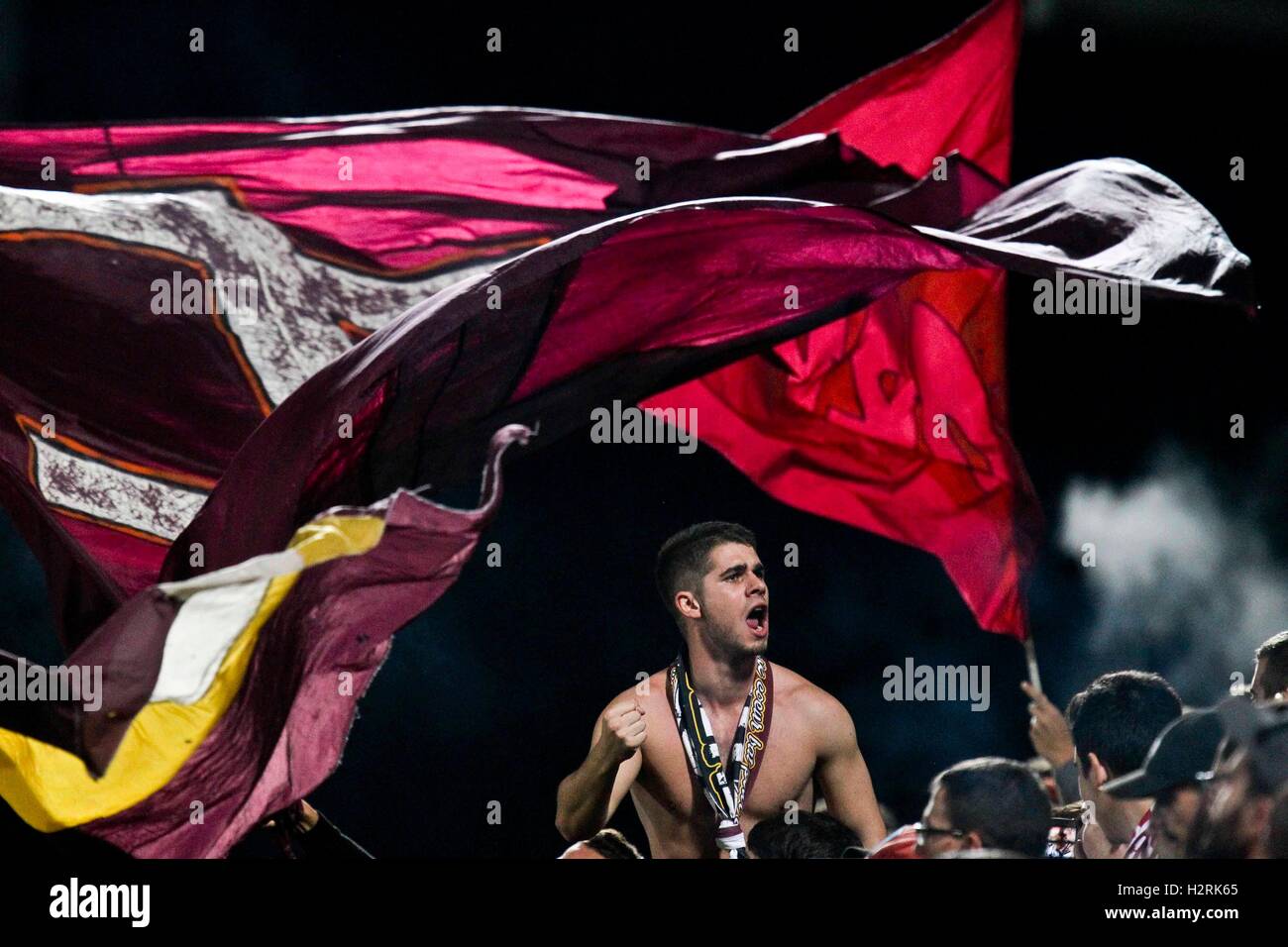 Metz, Francia. 01 ott 2016. French League calcio 1. FC Metz rispetto a Monaco. Fanatic FC Metz sostenitori Credit: Azione Plus sport/Alamy Live News Foto Stock