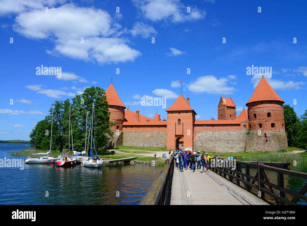 Trakai Island Castle, sul Lago di Galve, Lituania Foto Stock