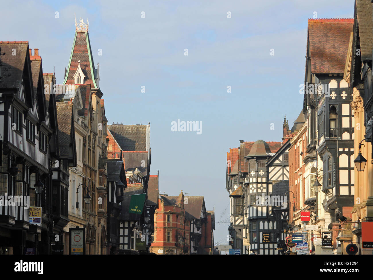 Tudor edifici del centro citta' di Chester, un inglese famosa destinazione turistica Foto Stock