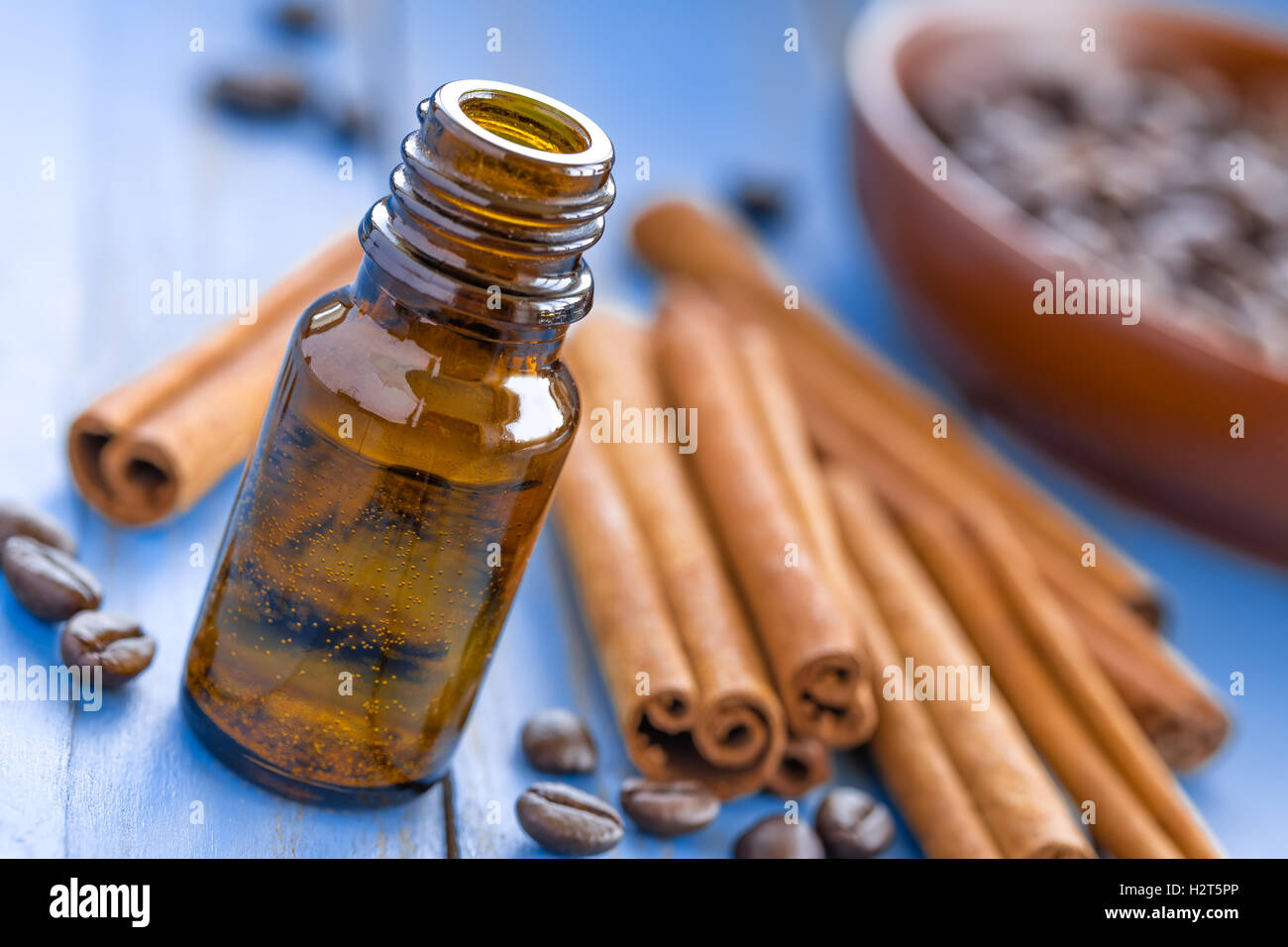 Olio di cannella Foto Stock
