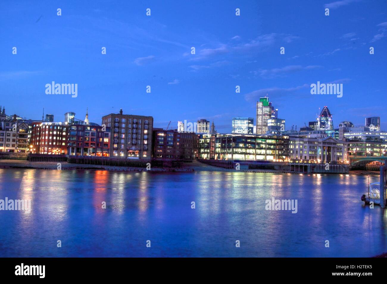 Il fiume Tamigi Panorama, Londra, Inghilterra Foto Stock