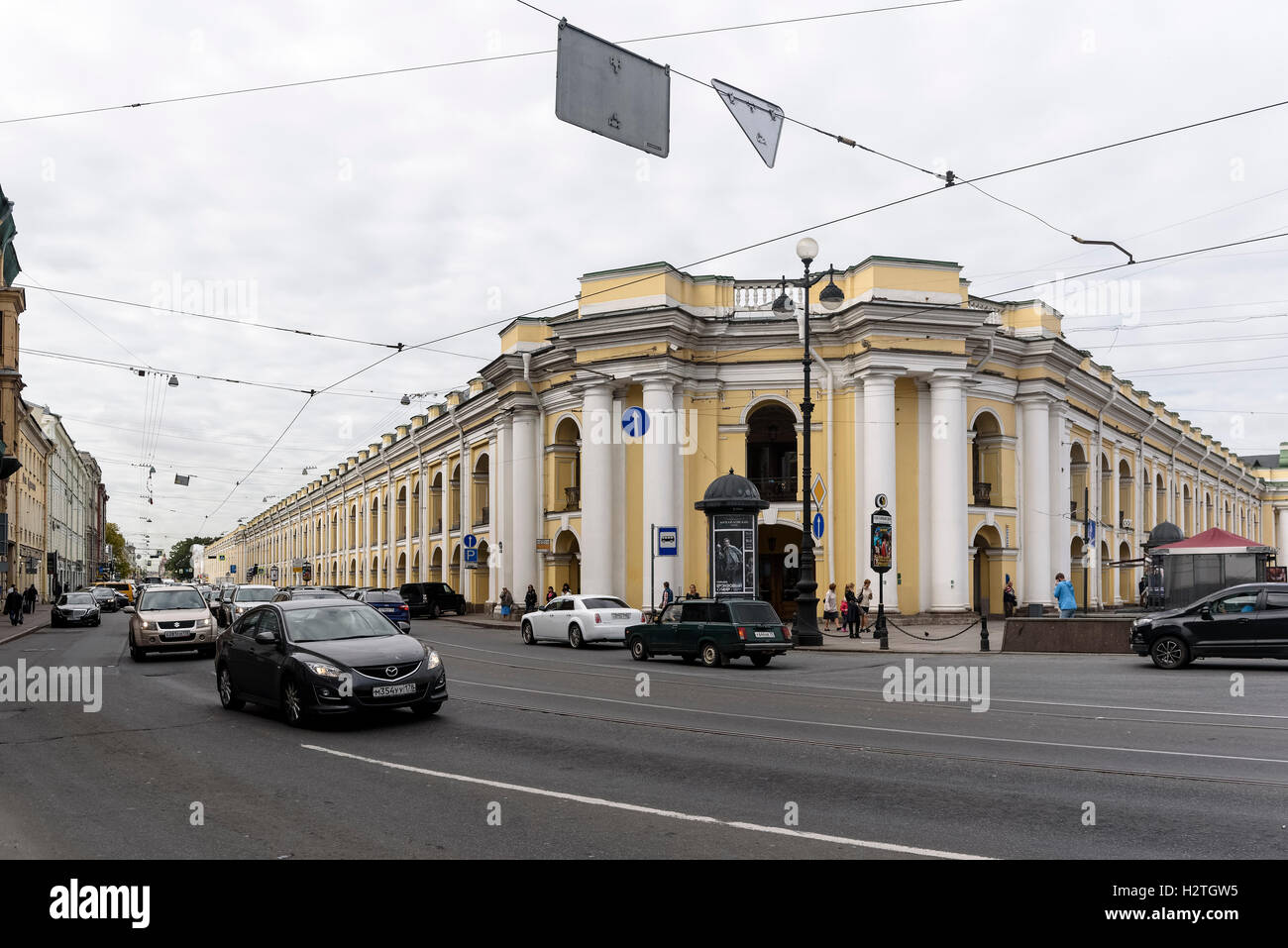 Department Store Gostiny Dwor, Newski Prospekt 35, San Pietroburgo, Russia, UNESCO patrimonio mondiale Foto Stock