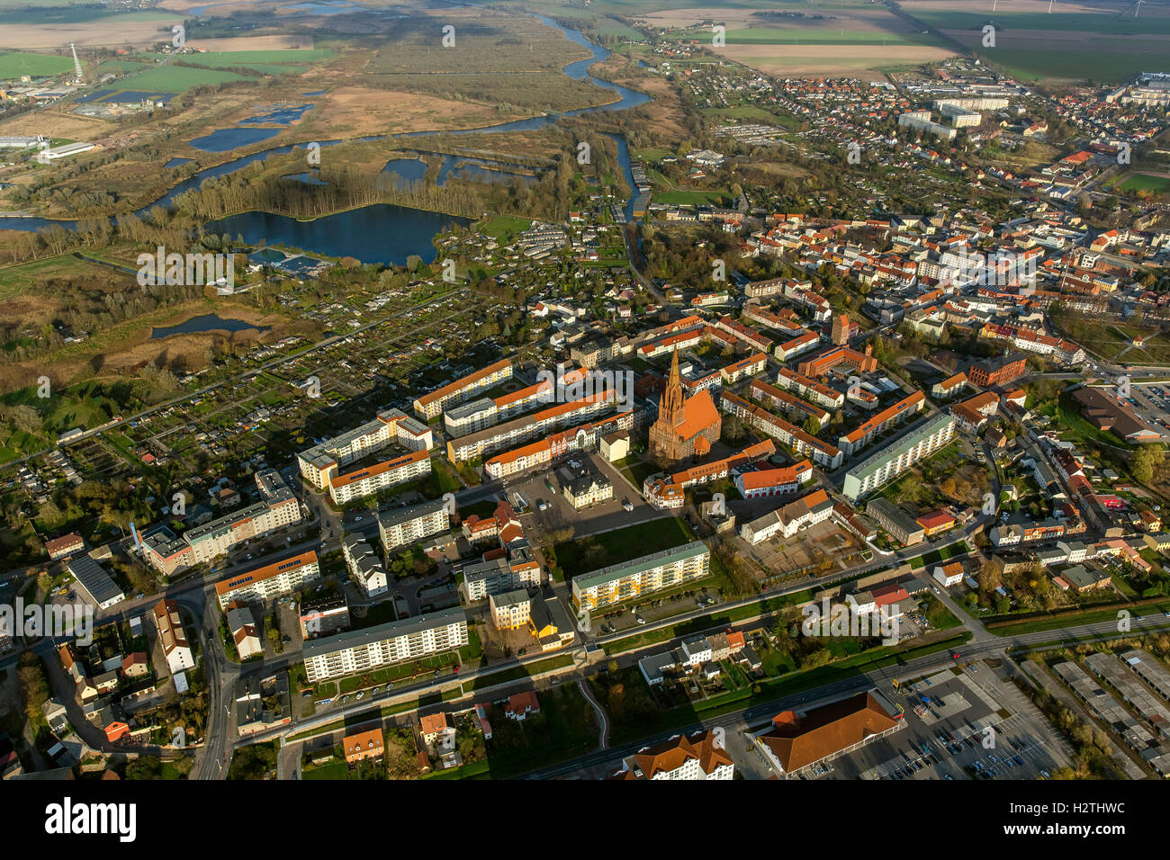Fotografia aerea, Saint Bartoholomaei-Kirche, città anseatica Demmin, Demmin, Müritz scenario del mare, Meclemburgo-Pomerania occidentale, Foto Stock