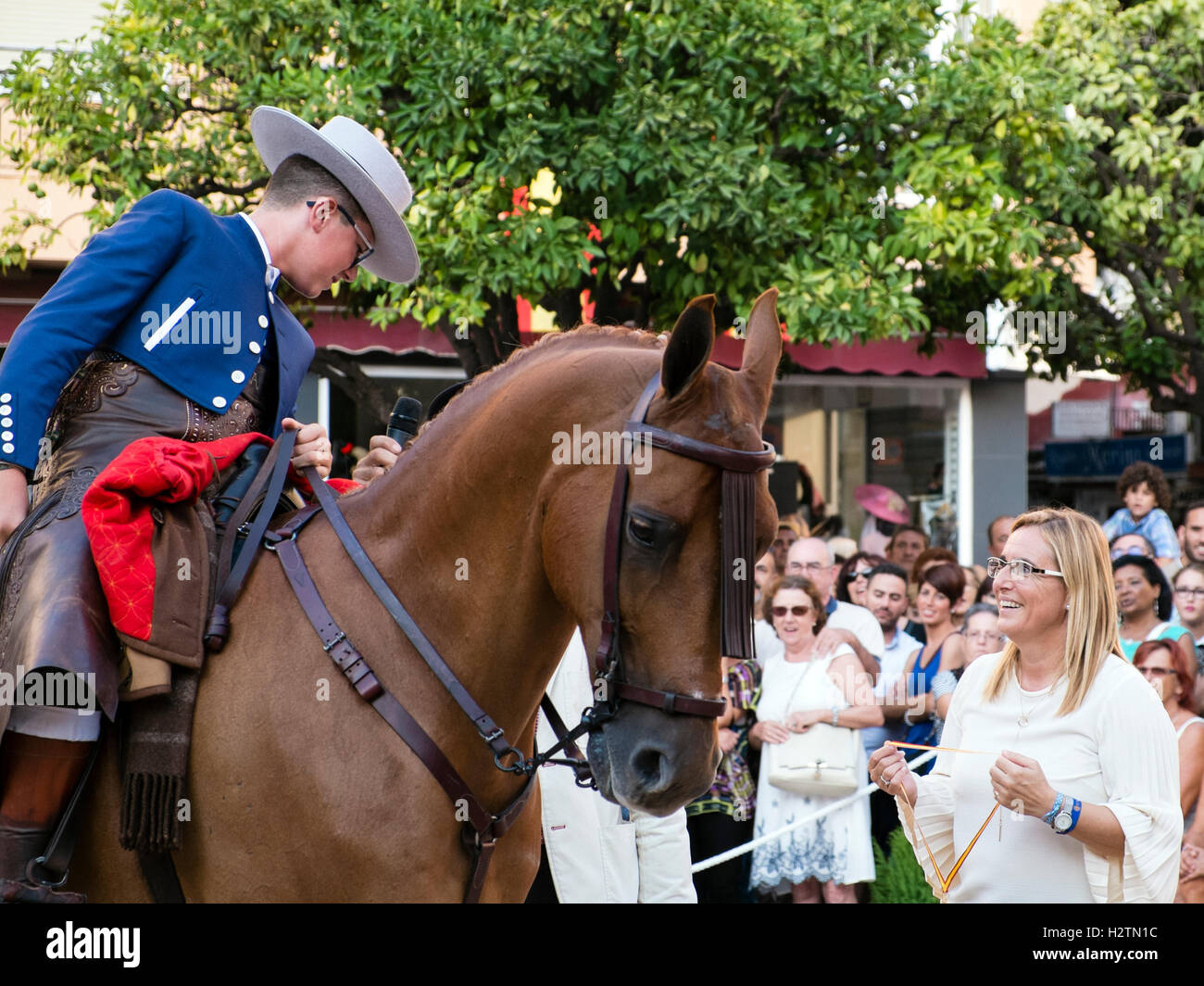 Fuengirola un caballo. Malaga, Spagna Foto Stock