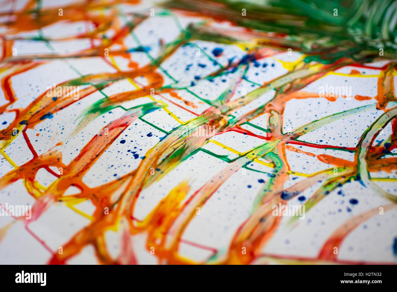 Abstract acqua colorata verniciatura a colori da un bambino Foto Stock