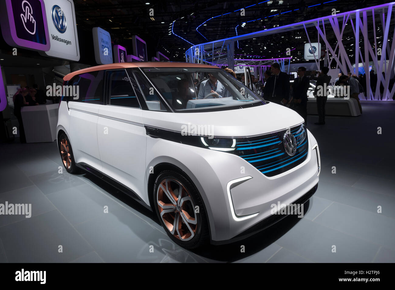Volkswagen, VW Budd.E concetto elettrico minivan al Paris Motor Show 2016 Foto Stock