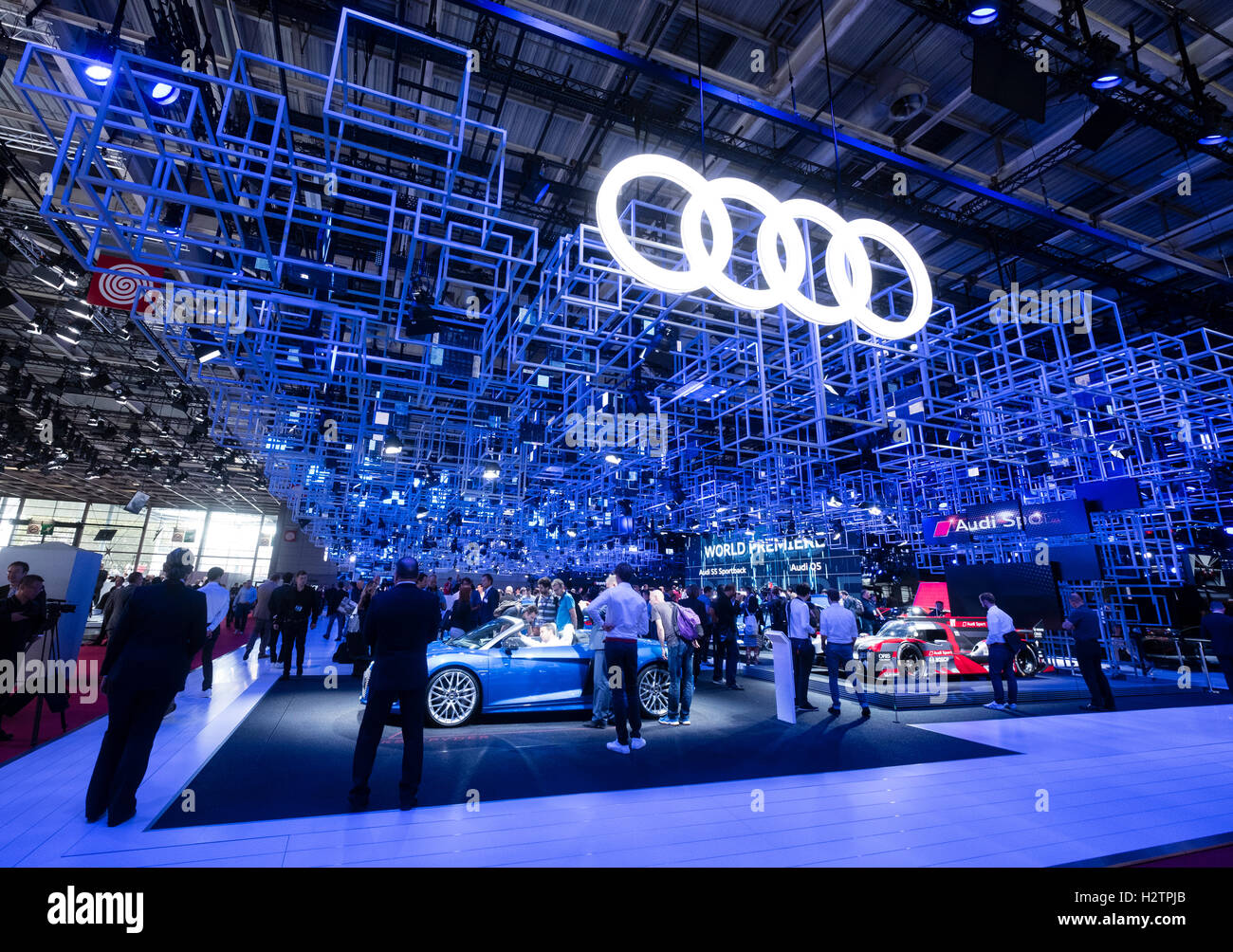 Vista di stand Audi al Motor Show di Parigi 2016 Foto Stock