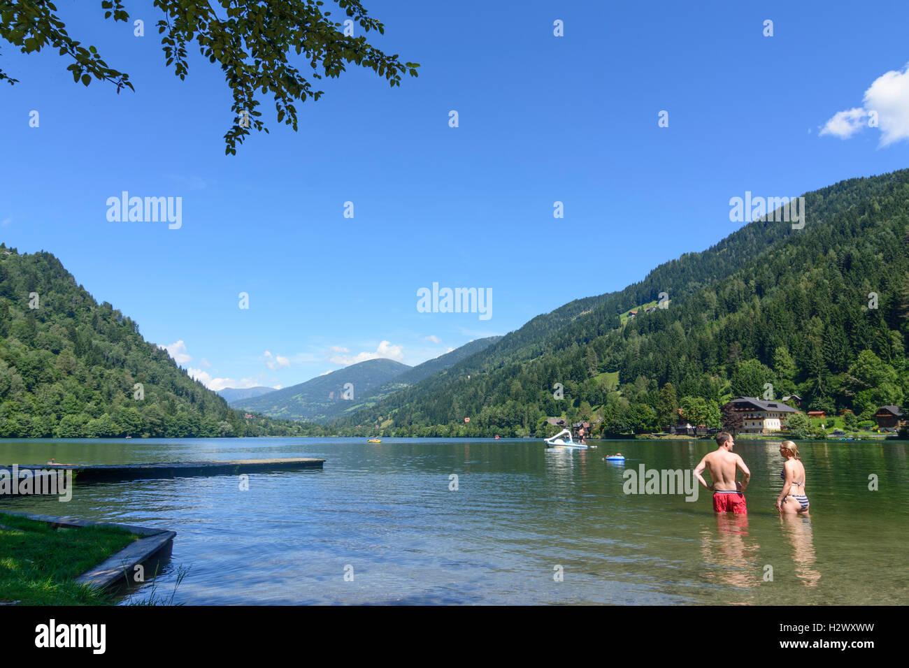 Feld am See: Afritzer vedere (Lago di Afritz), bagnanti, , Kärnten, Carinzia, Austria Foto Stock