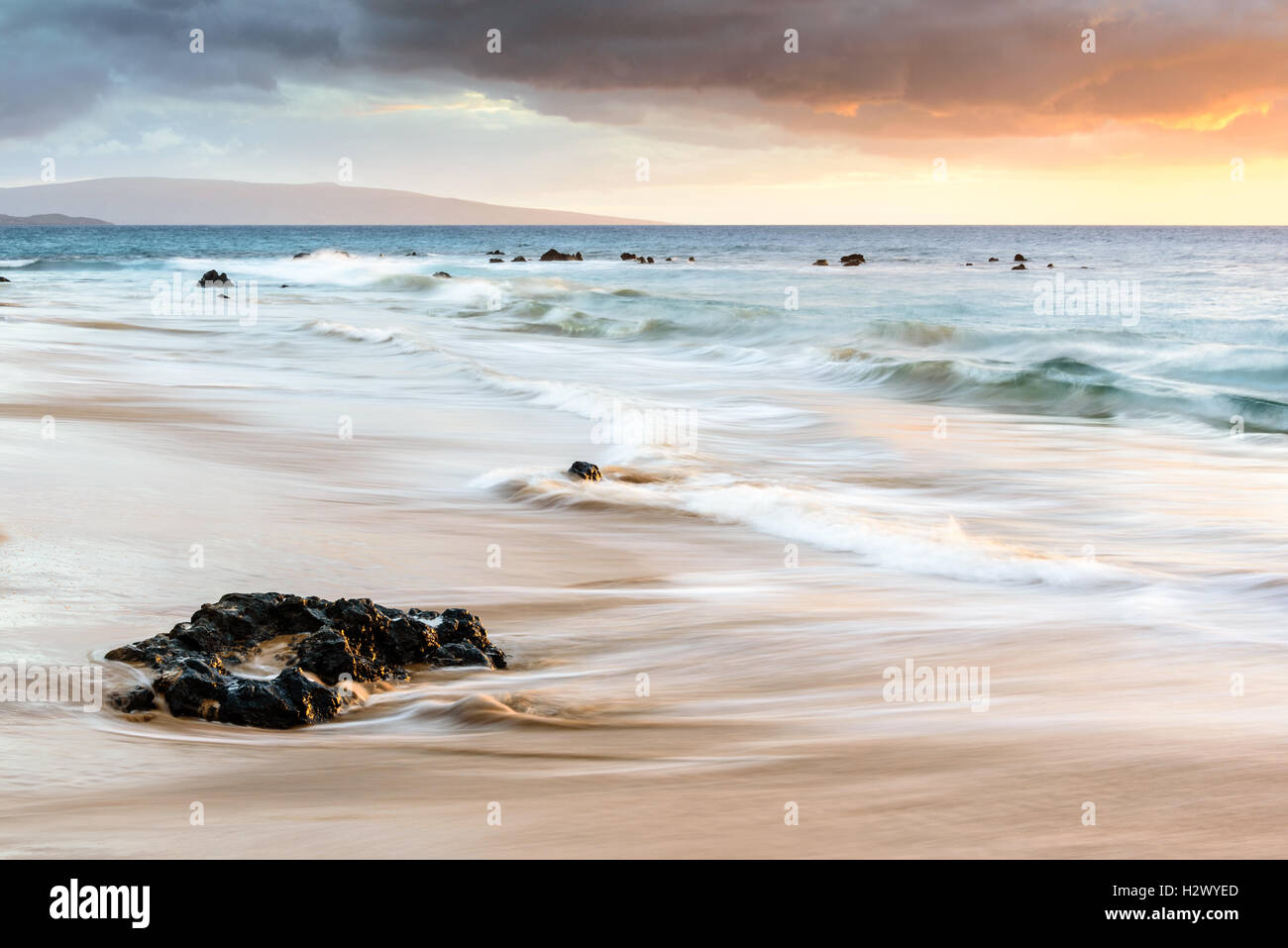 Il Wailea Beach al tramonto Foto Stock