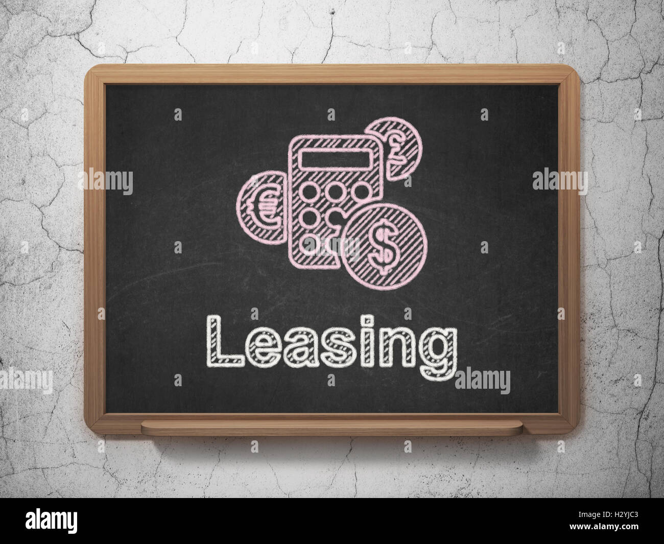 Il concetto di business: calcolatrice e Leasing su sfondo lavagna Foto Stock