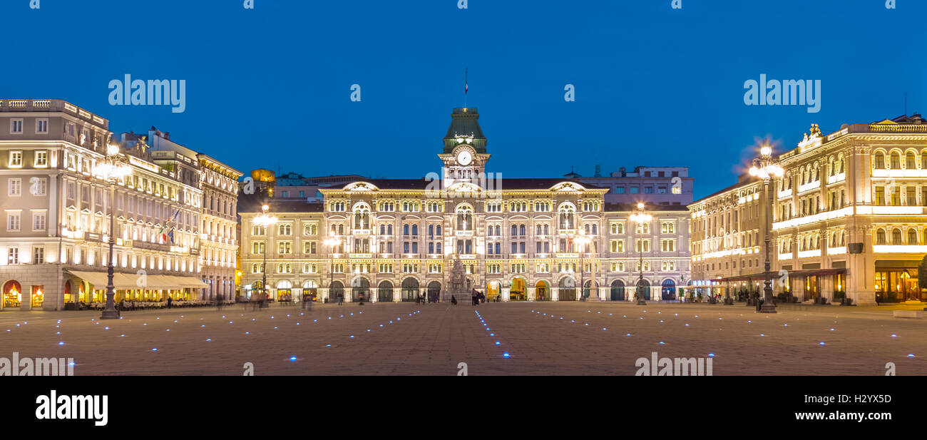 Il Municipio, il Palazzo del Municipio, Trieste, Italia. Foto Stock