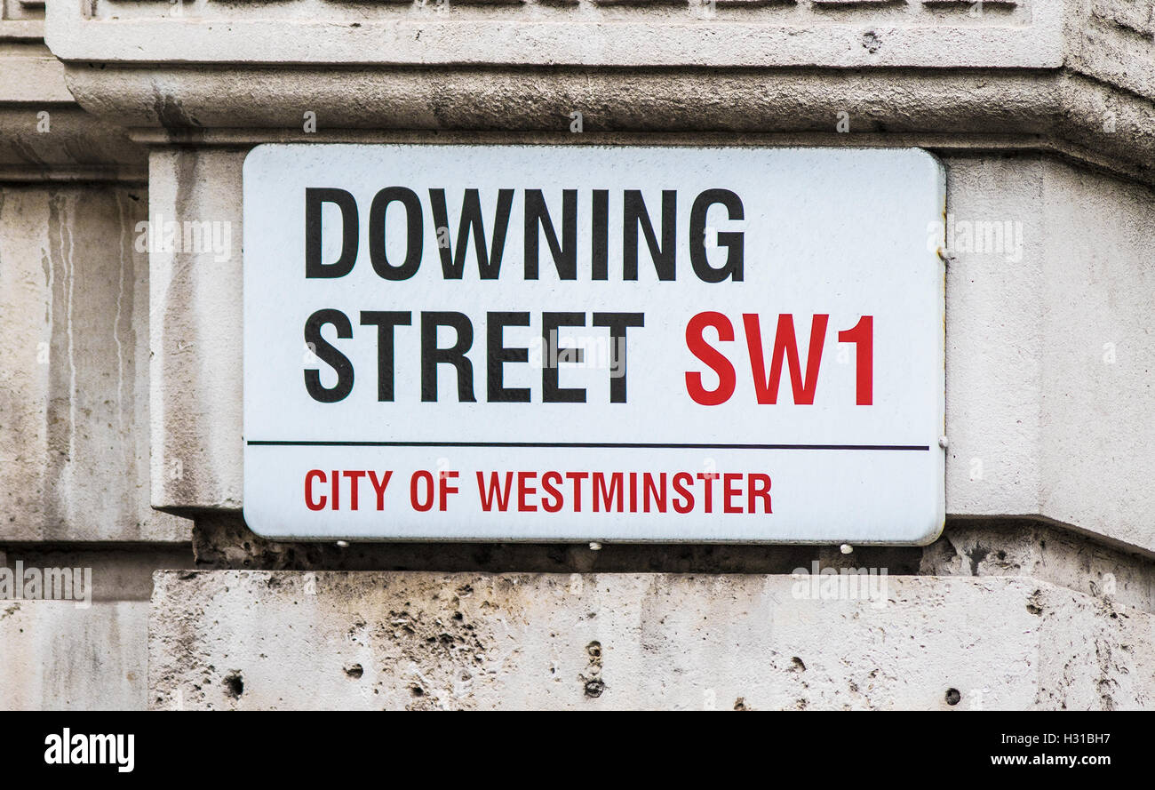 Downing Street segno SW1 Londra Foto Stock